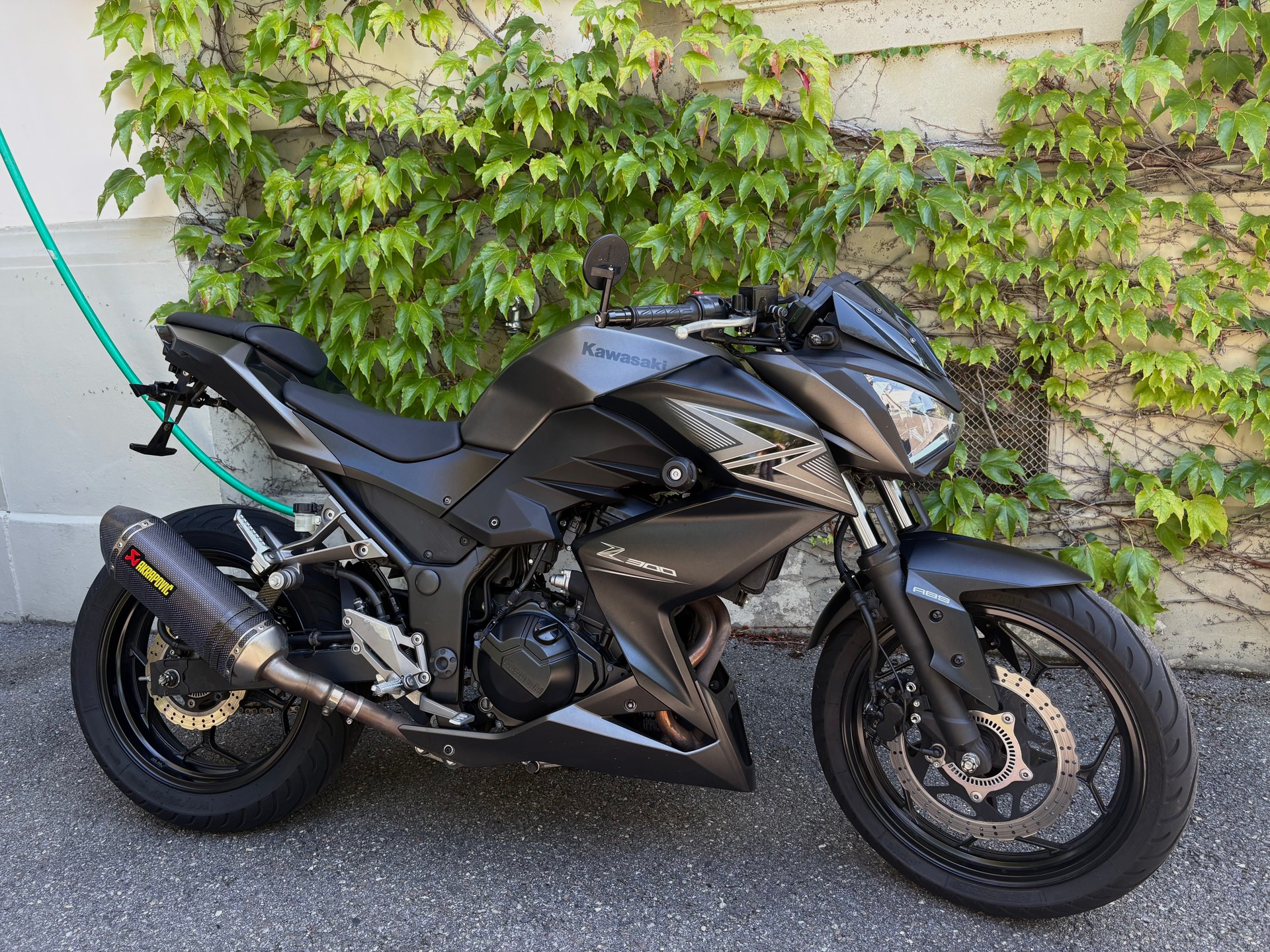 KAWASAKI Z 300 ABS