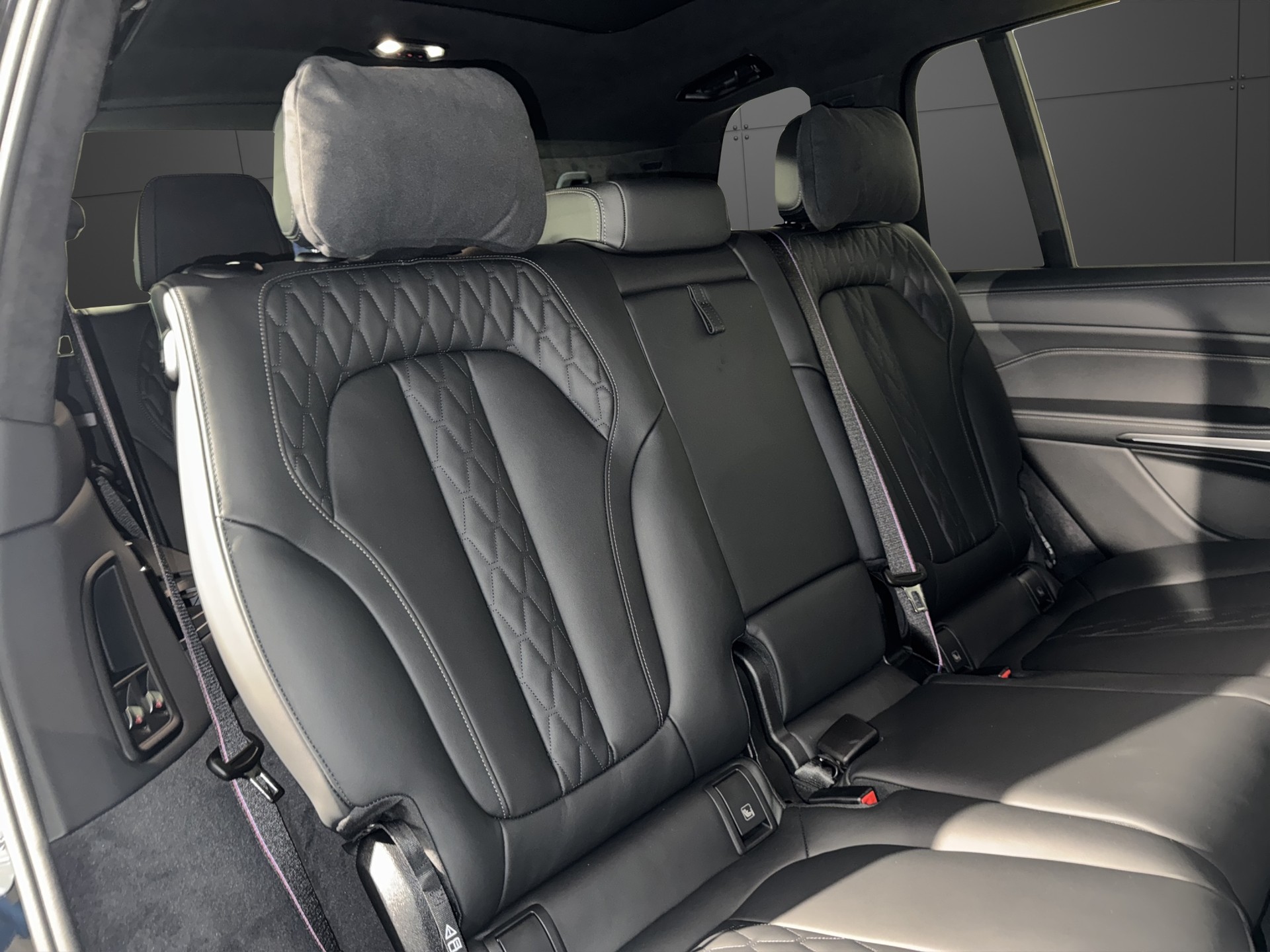 BMW X7 40d xDrive SAG-image-19