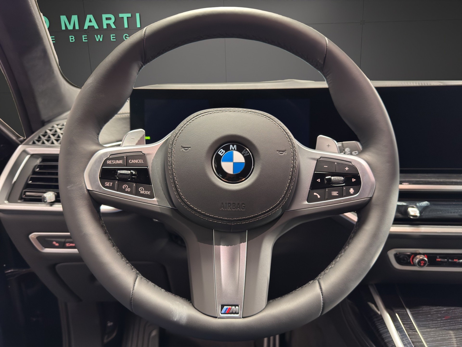 BMW X7 40d xDrive SAG-image-12