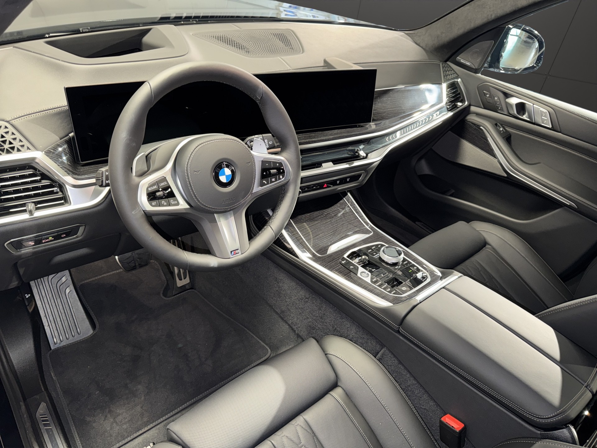 BMW X7 40d xDrive SAG-image-8