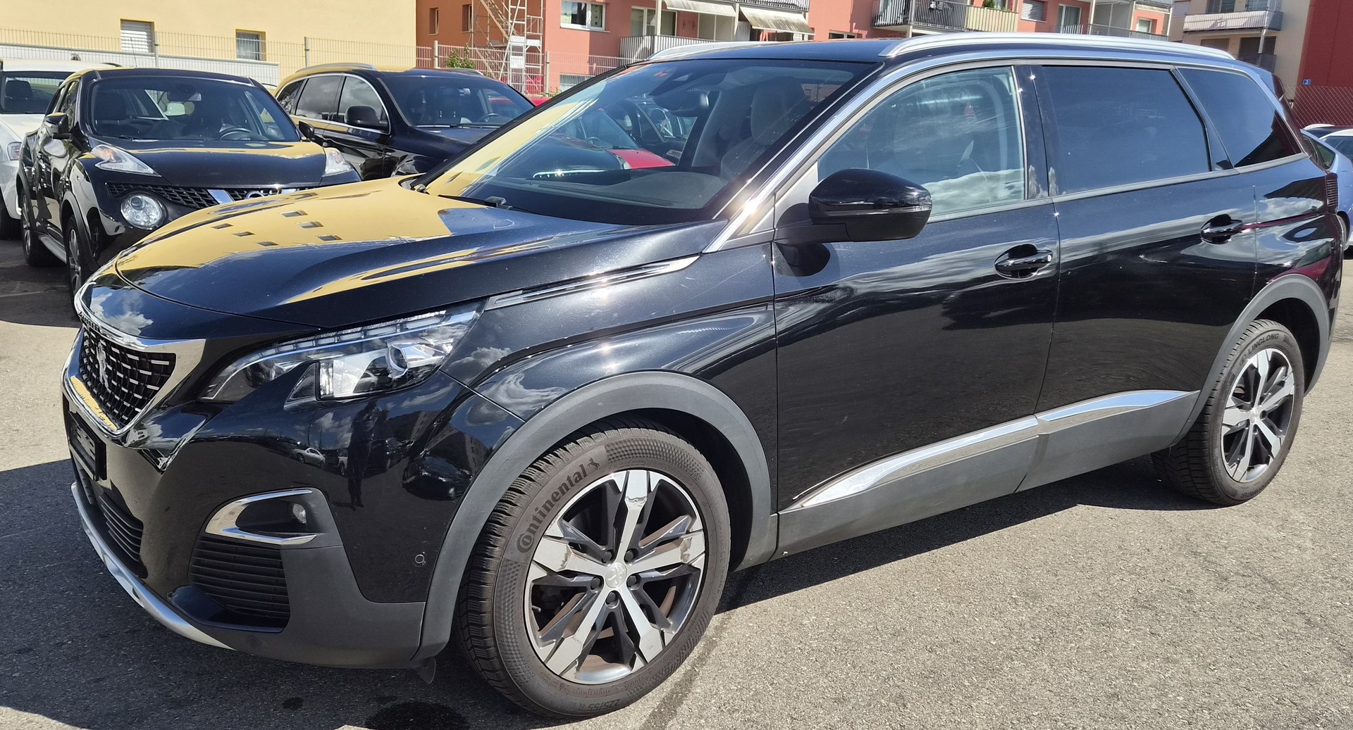 PEUGEOT 5008 1.6 THP Allure EAT-image-1