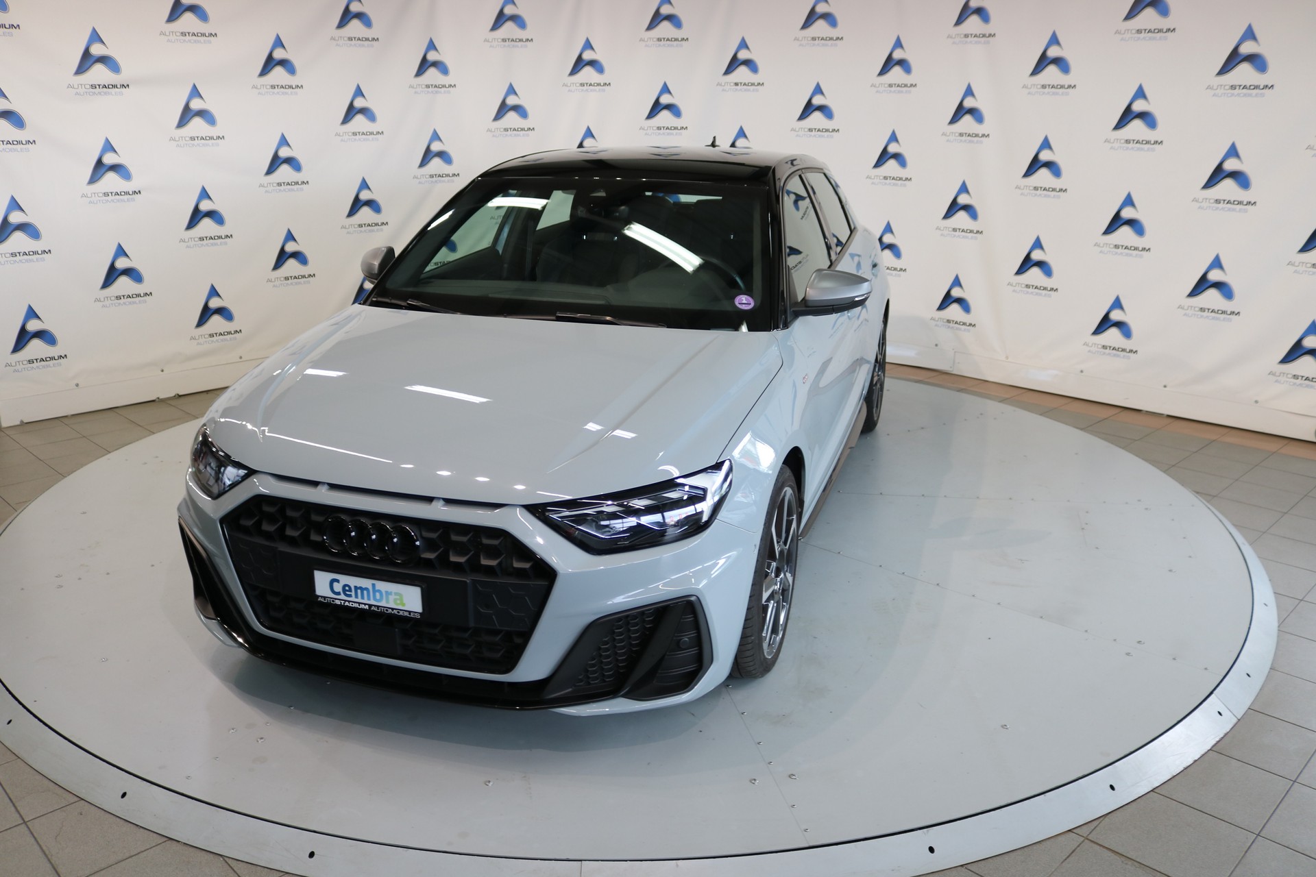 AUDI A1 Sportback 40 TFSI S Line S-tronic-image-10
