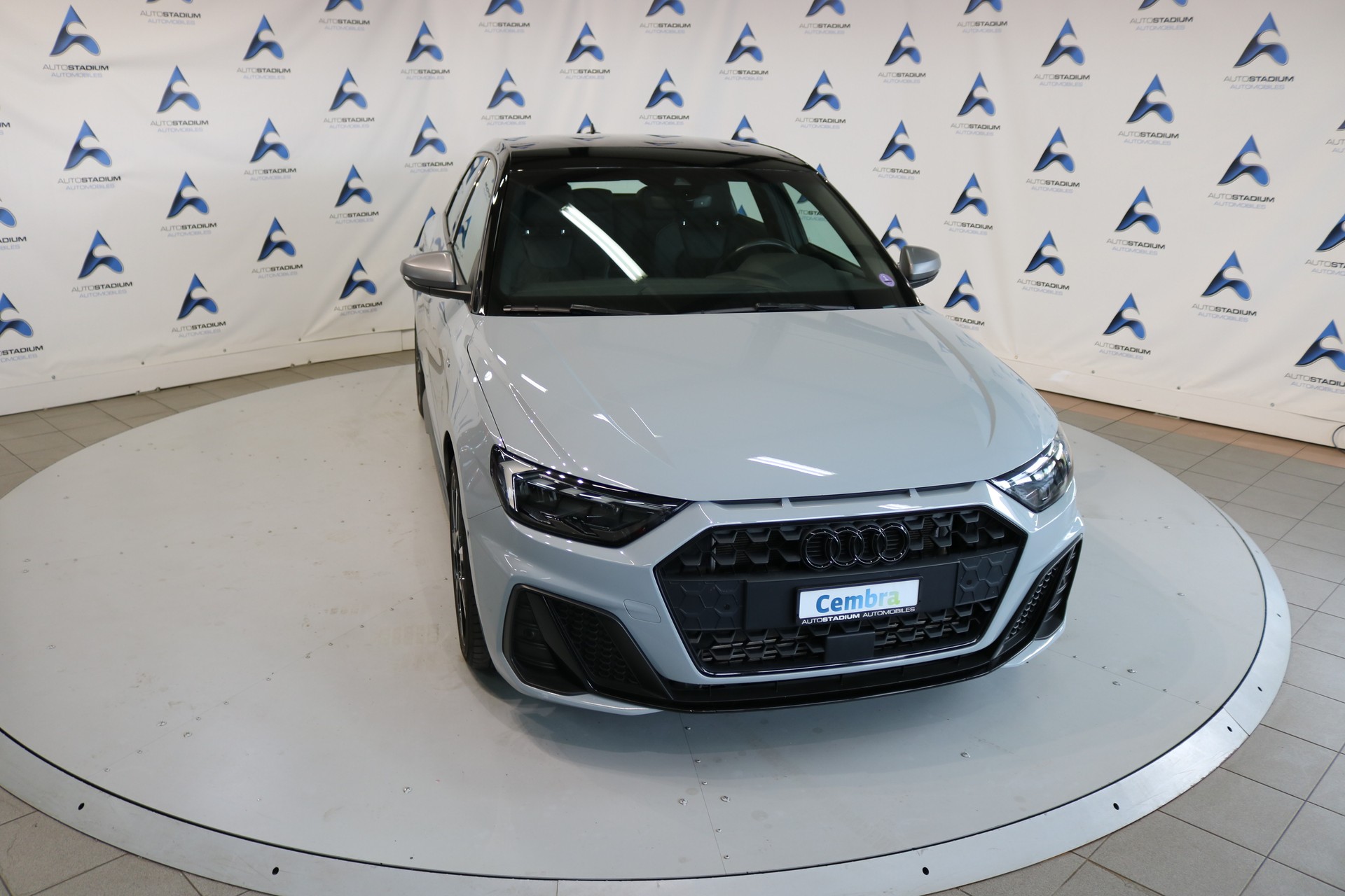AUDI A1 Sportback 40 TFSI S Line S-tronic-image-8