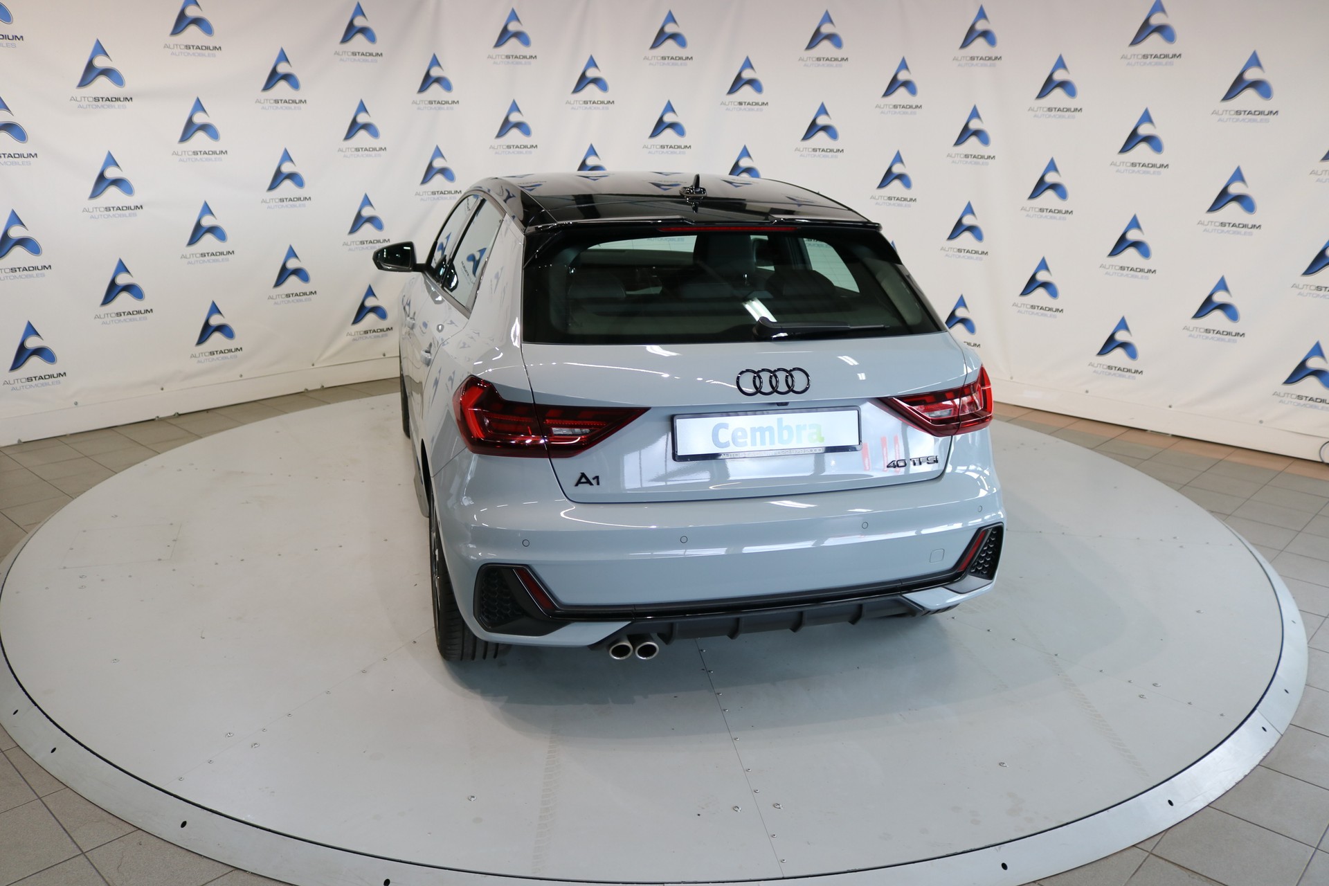 AUDI A1 Sportback 40 TFSI S Line S-tronic-image-19