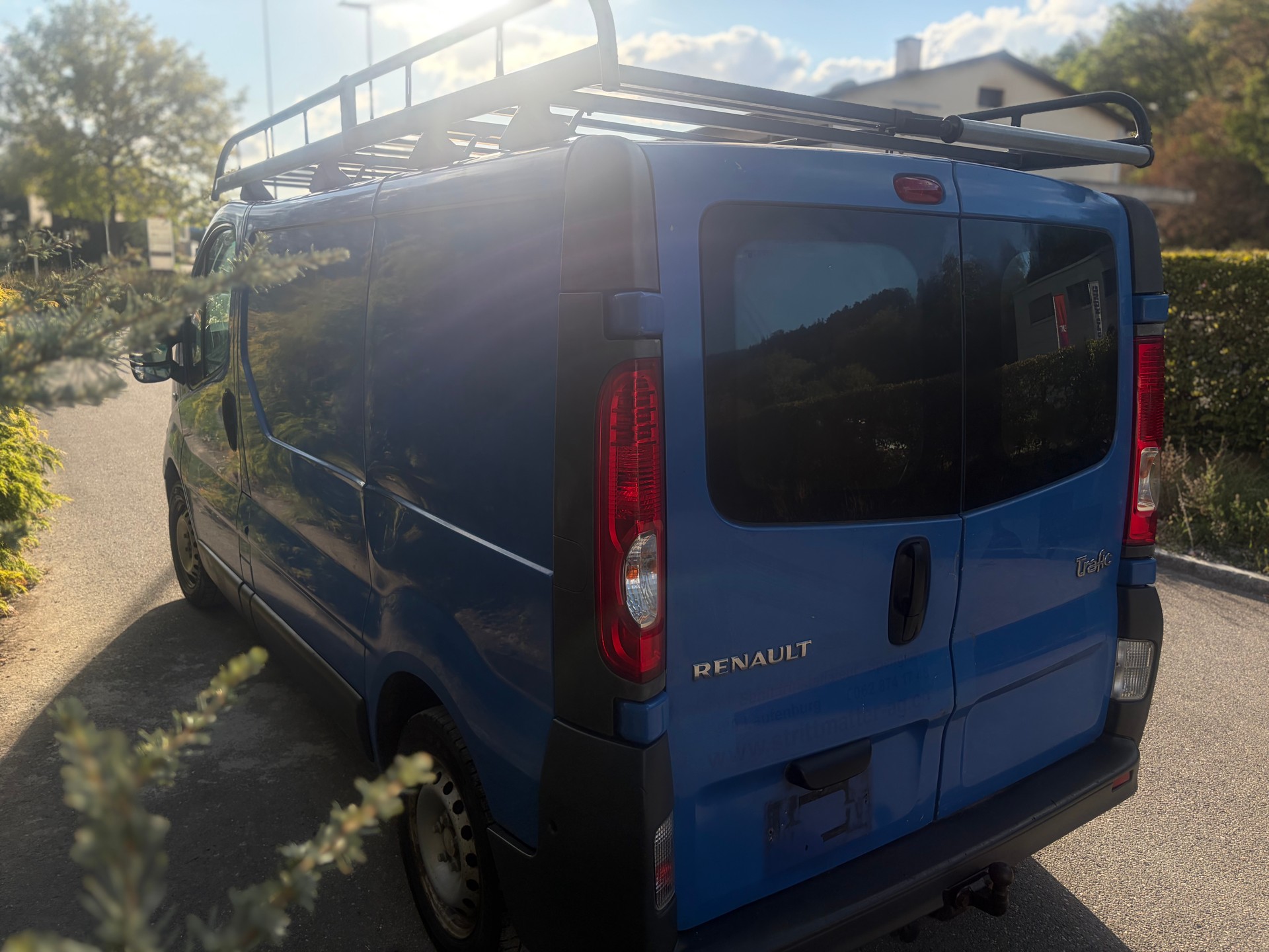 RENAULT Trafic 2.0 dCi 90 2.7t L1H1-image-8