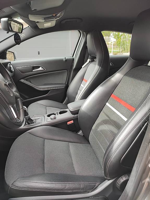 MERCEDES-BENZ A 180-image-4