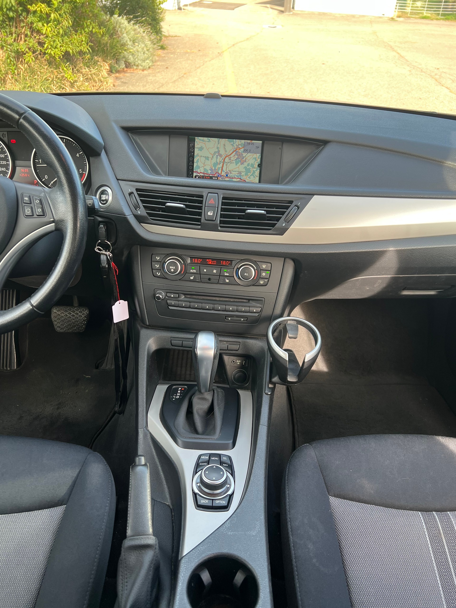 BMW X1 xDrive 20d Steptronic-image-9