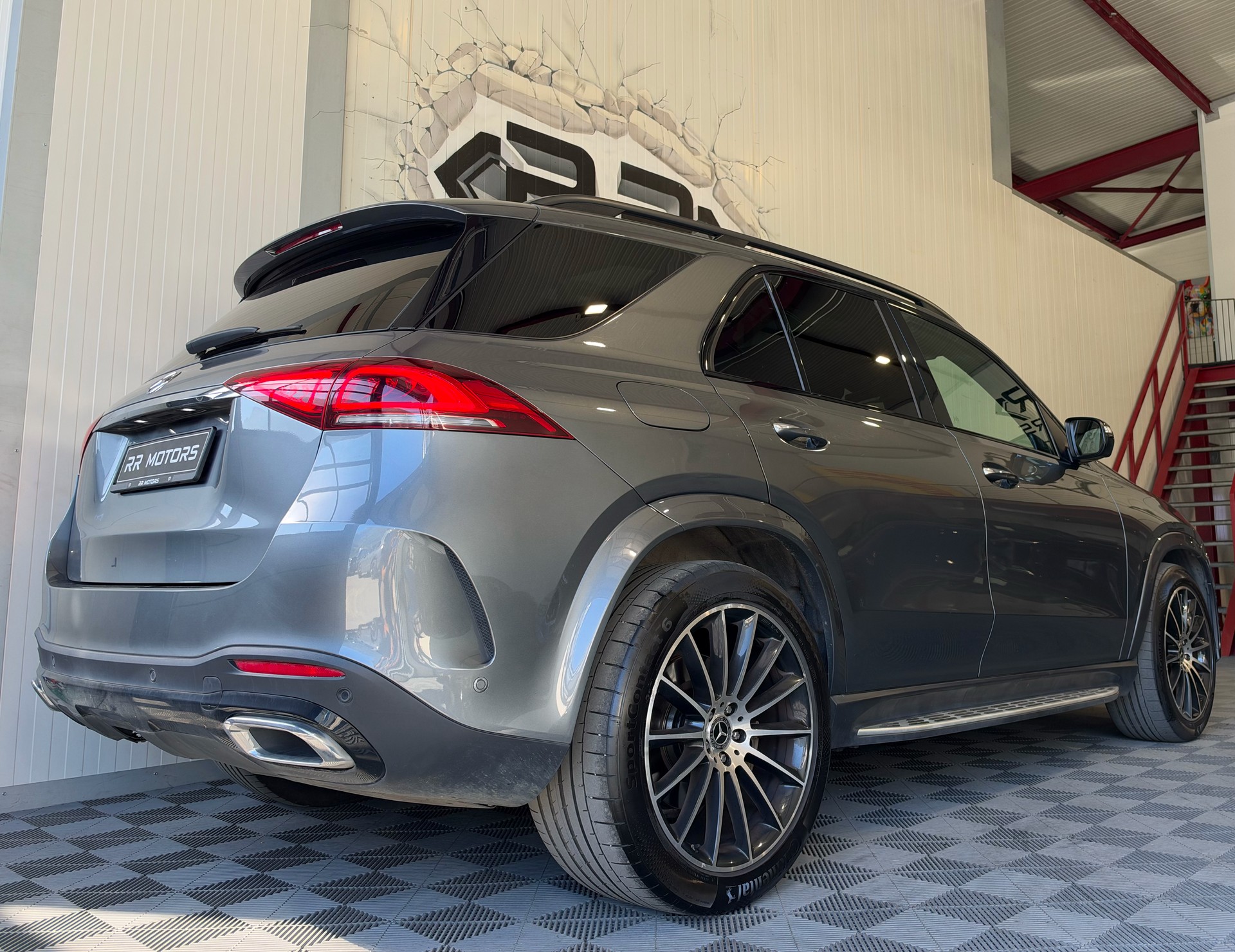 MERCEDES-BENZ GLE 400 d 4Matic AMG Line 9G-Tronic-image-3