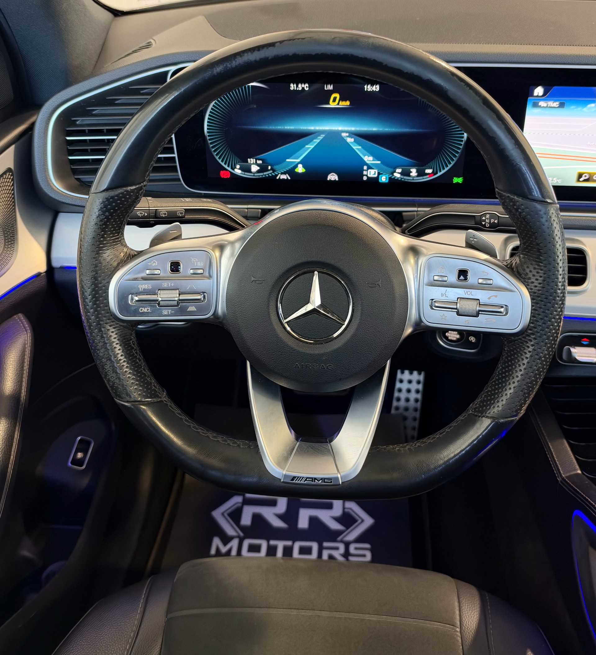 MERCEDES-BENZ GLE 400 d 4Matic AMG Line 9G-Tronic-image-10