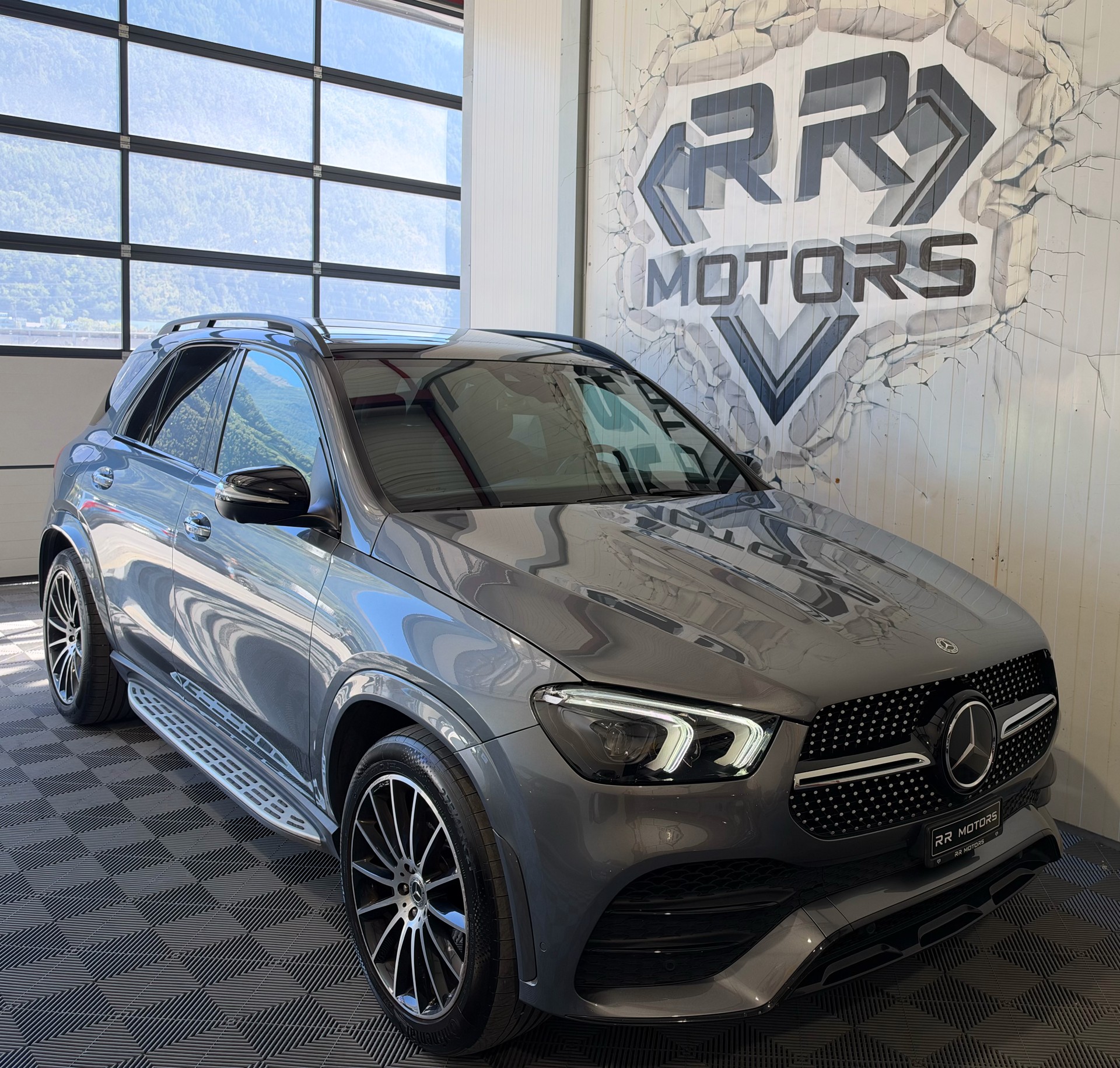MERCEDES-BENZ GLE 400 d 4Matic AMG Line 9G-Tronic-image-6