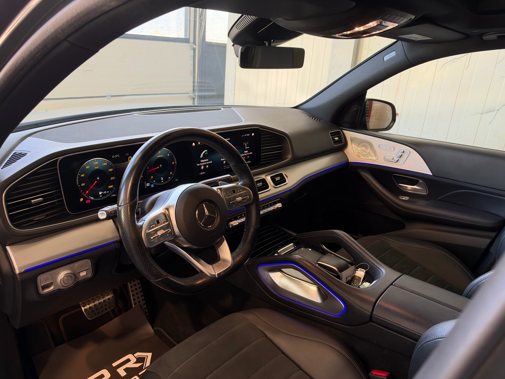 MERCEDES-BENZ GLE 400 d 4Matic AMG Line 9G-Tronic-image-12