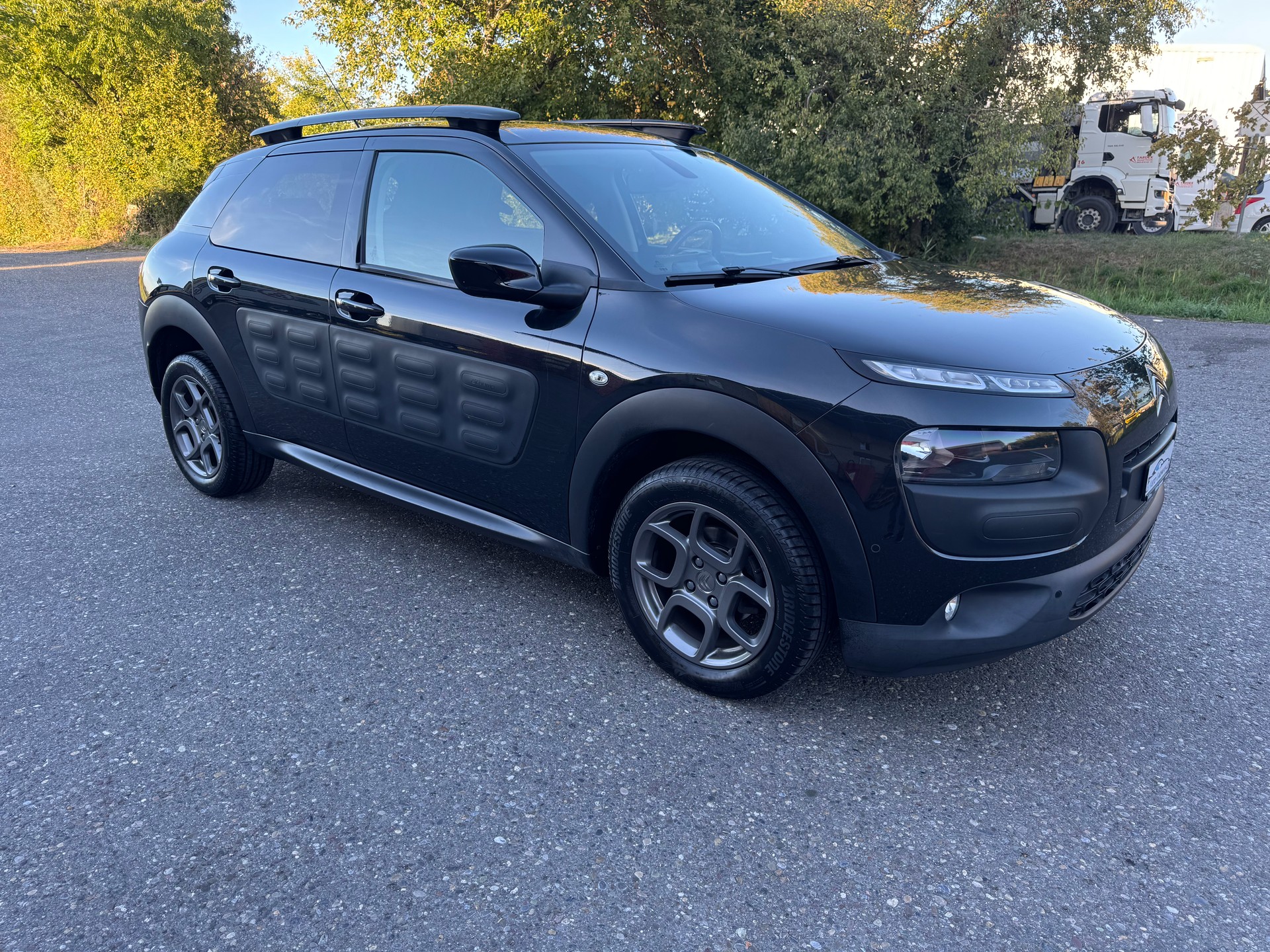 CITROEN C4 Cactus 1.2 e-VTi Shine Edition ETG-image-1