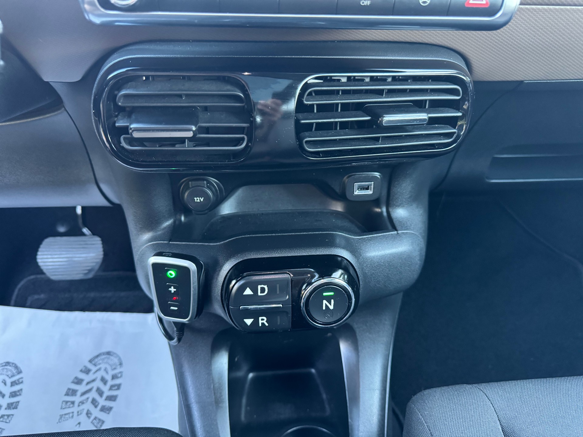 CITROEN C4 Cactus 1.2 e-VTi Shine Edition ETG-image-22