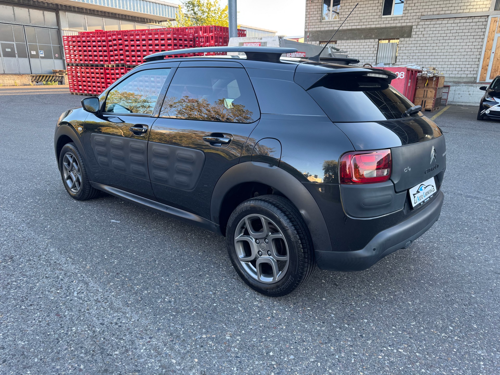 CITROEN C4 Cactus 1.2 e-VTi Shine Edition ETG-image-4