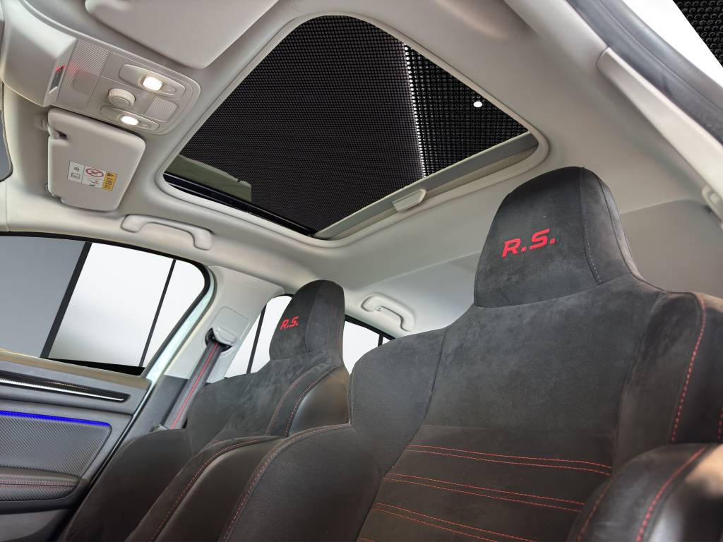 RENAULT Mégane RS 280 EDC-image-9