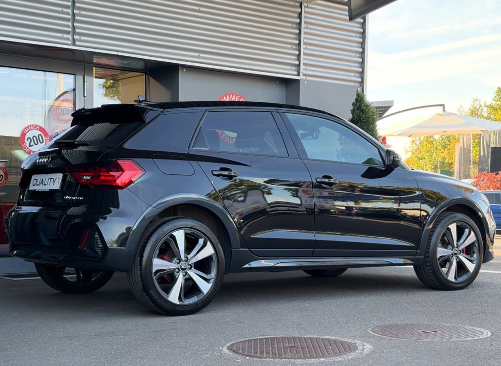 AUDI A1 City Carver 35 TFSI S line-image-2