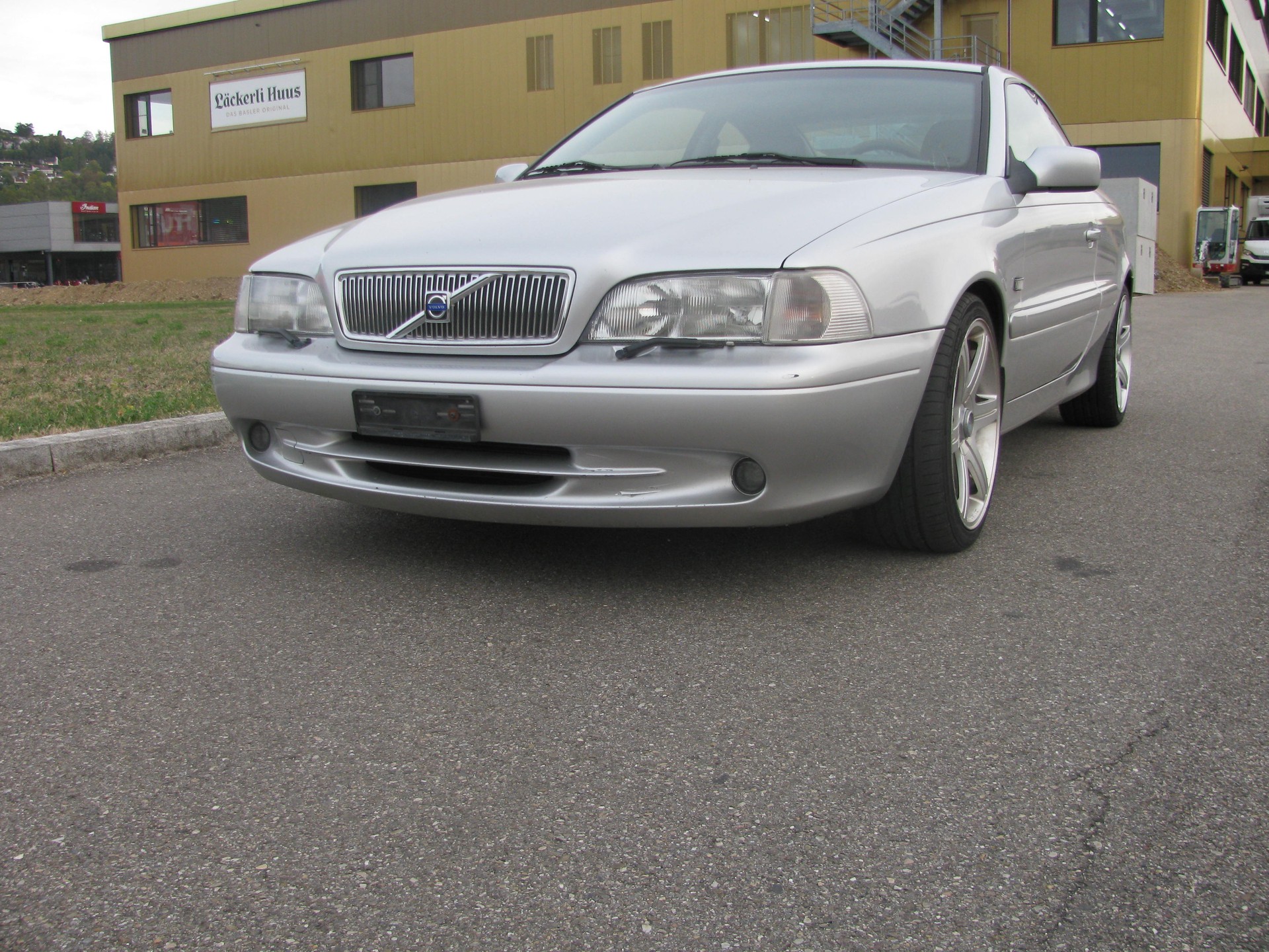 VOLVO C70 T5-image-3