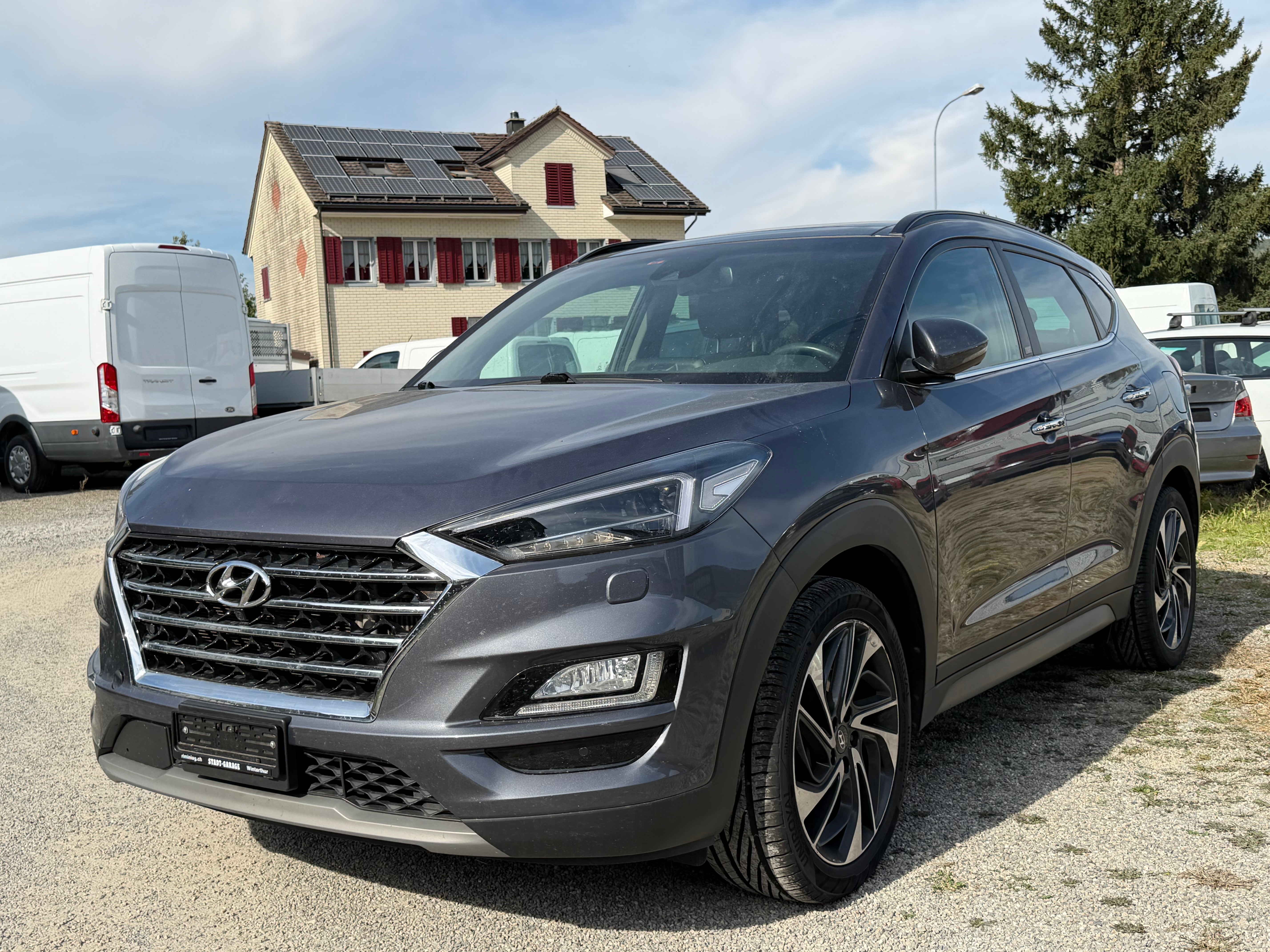 Car photo