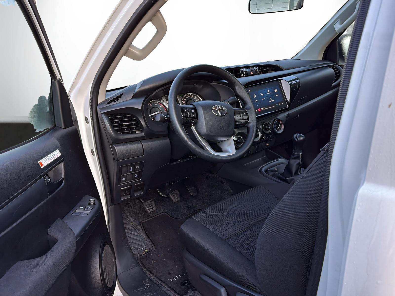 TOYOTA Hilux Single Cab.-Pick-up 2.8 D-4D 204 Comfort-image-7