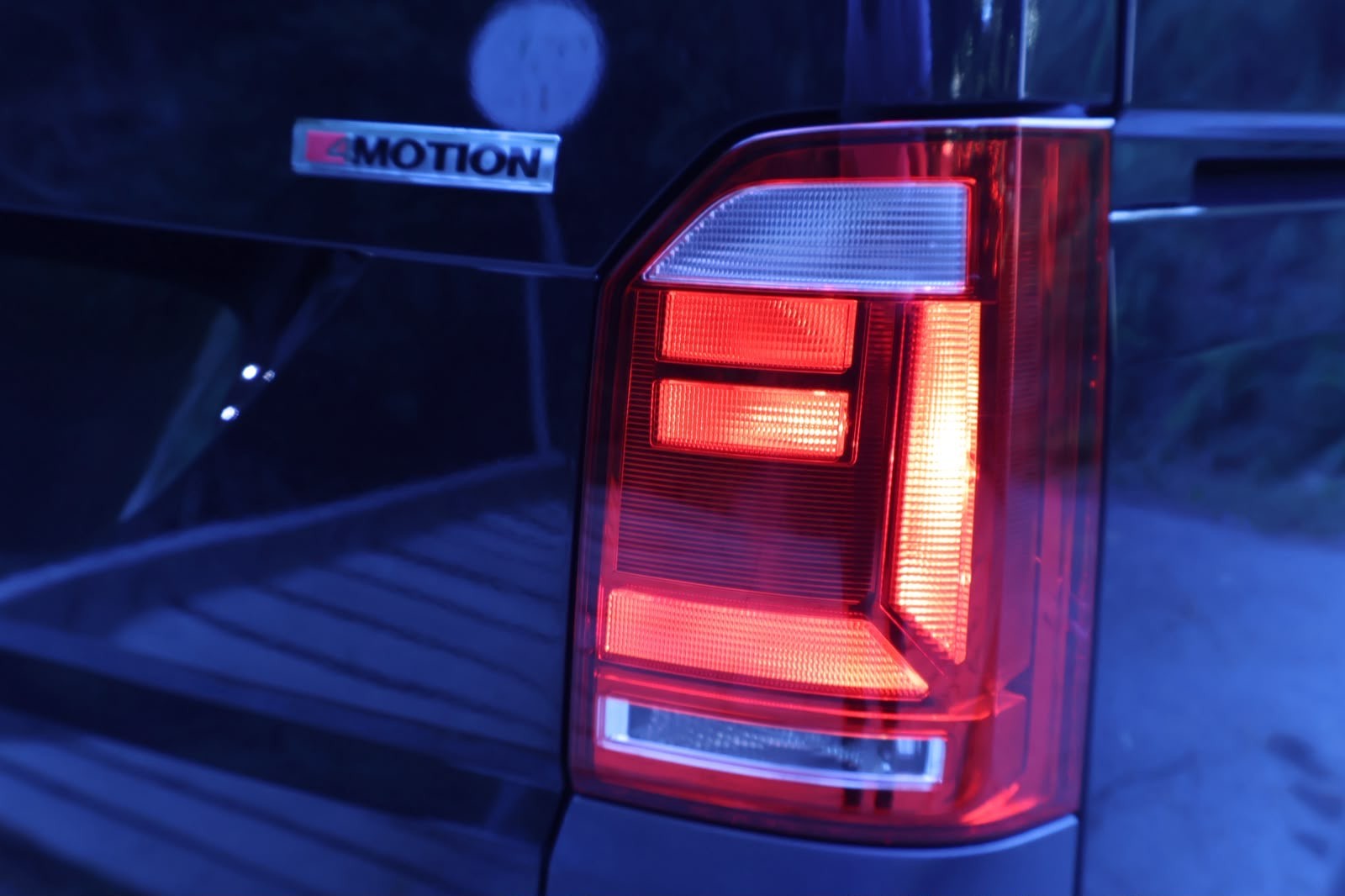 VW T6 2.0 TDI 4Motion-image-12