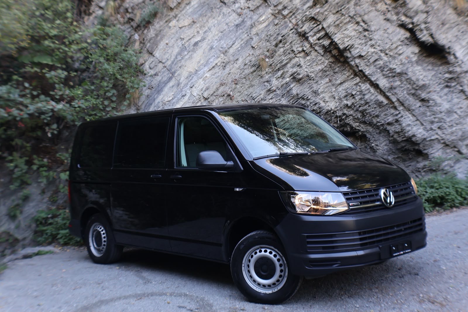 VW T6 2.0 TDI 4Motion-image-2