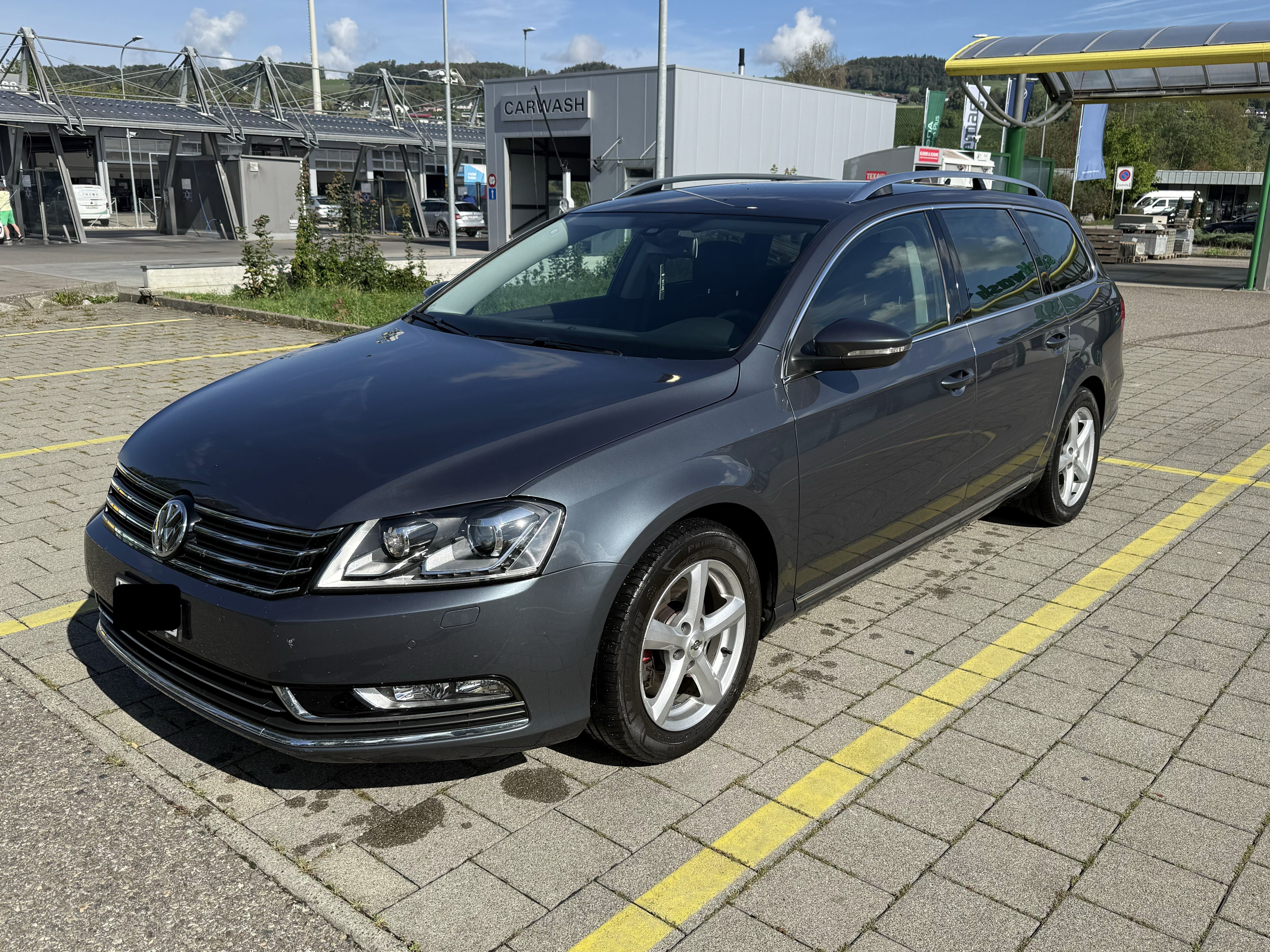 Car photo