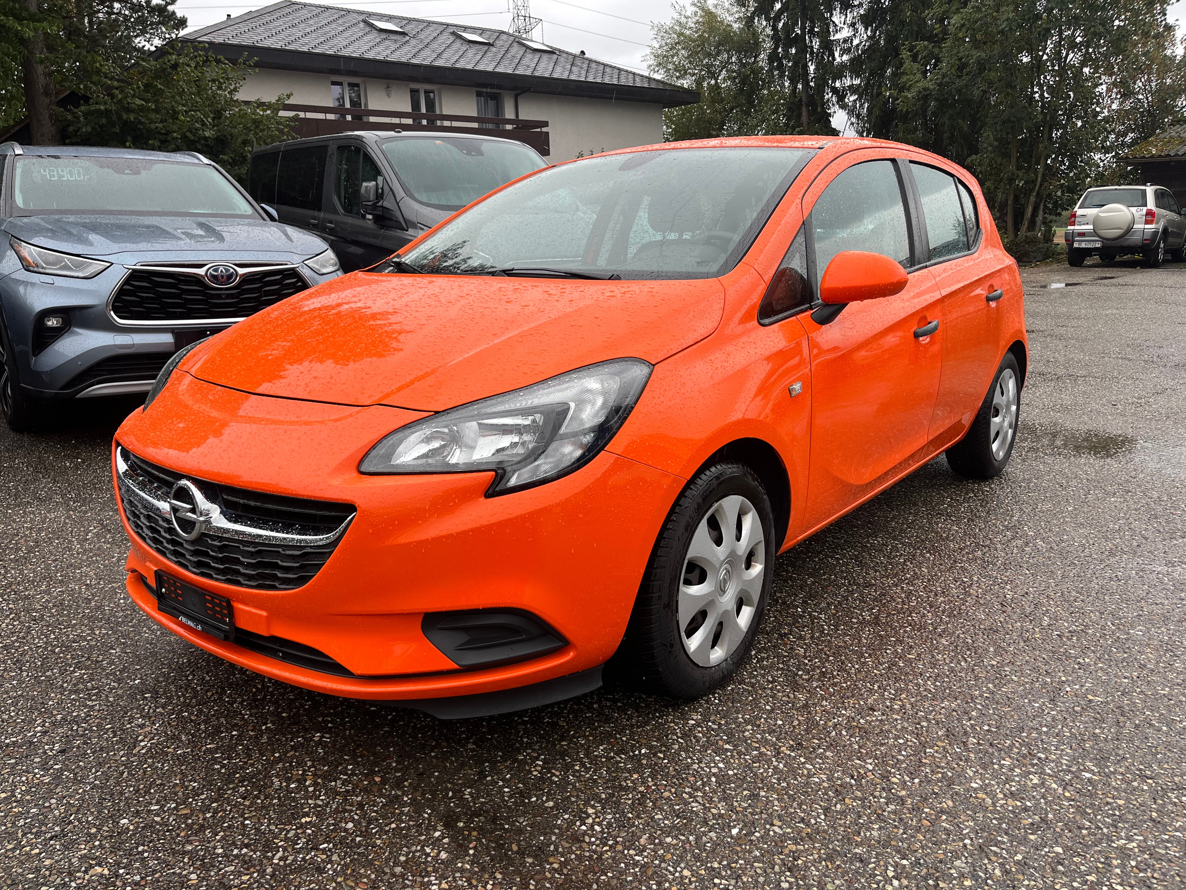 Car photo