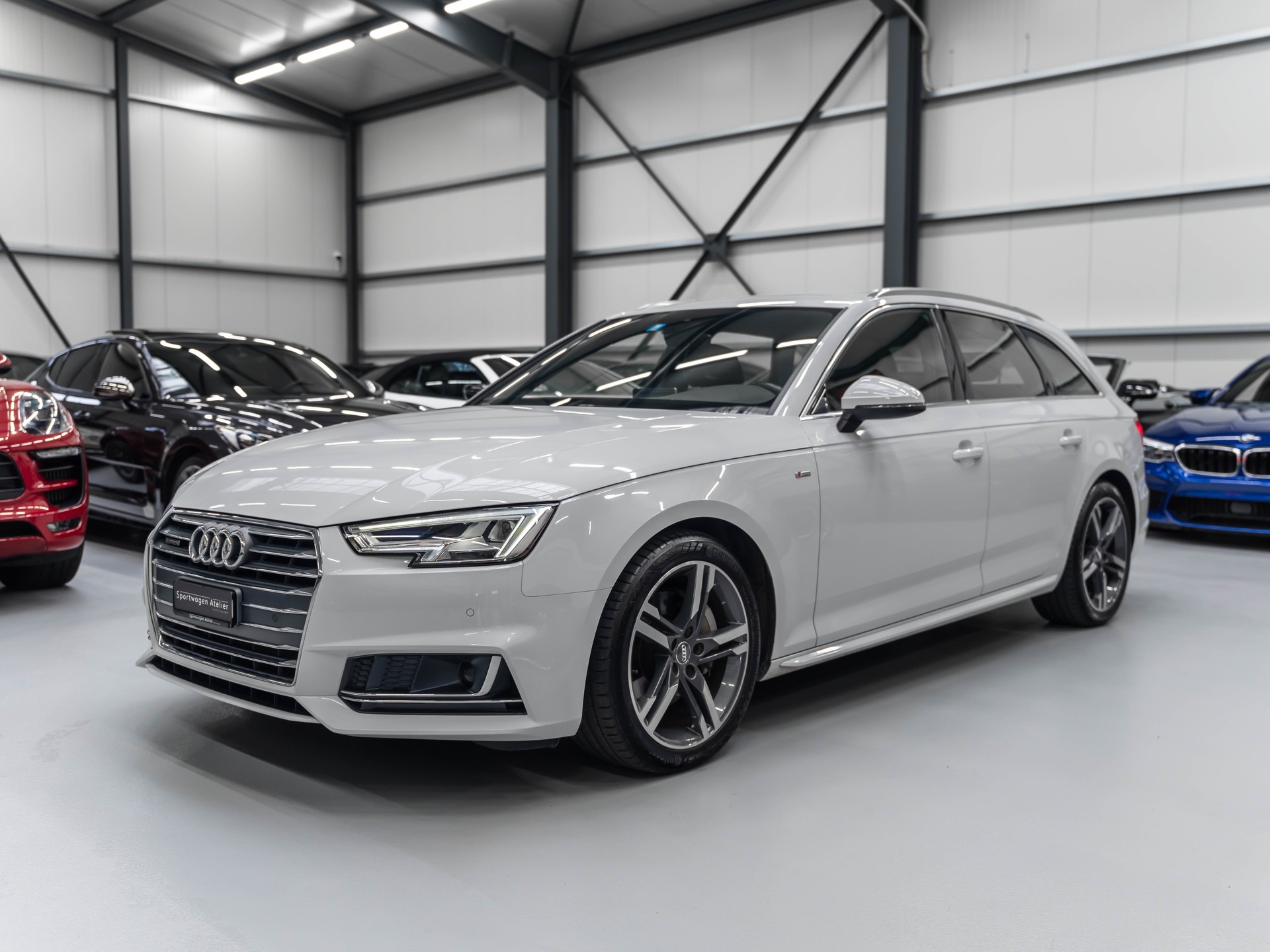 AUDI A4 Avant 2.0 TDI Sport quattro S-tronic