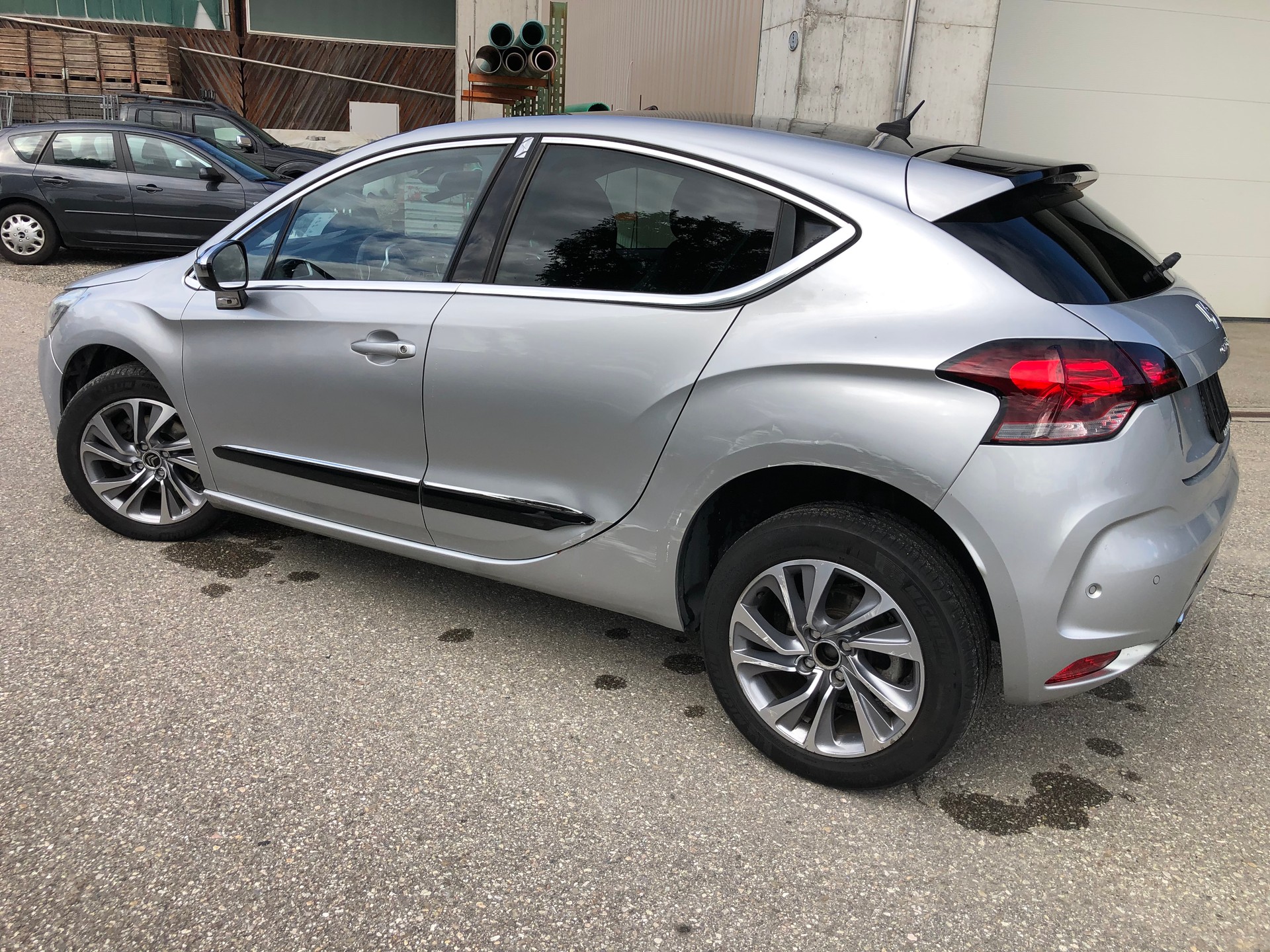 DS AUTOMOBILES DS4 2.0 HDi Sport Chic Automatic-image-5