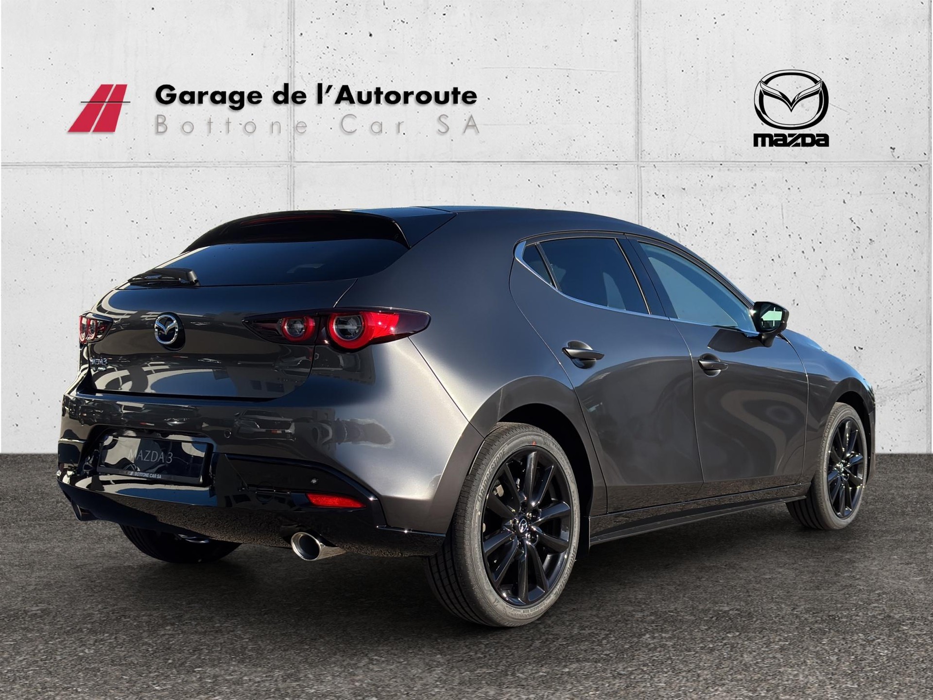 MAZDA 3 Hatchback 2.0 186 Exclusive-Line AWD-image-4
