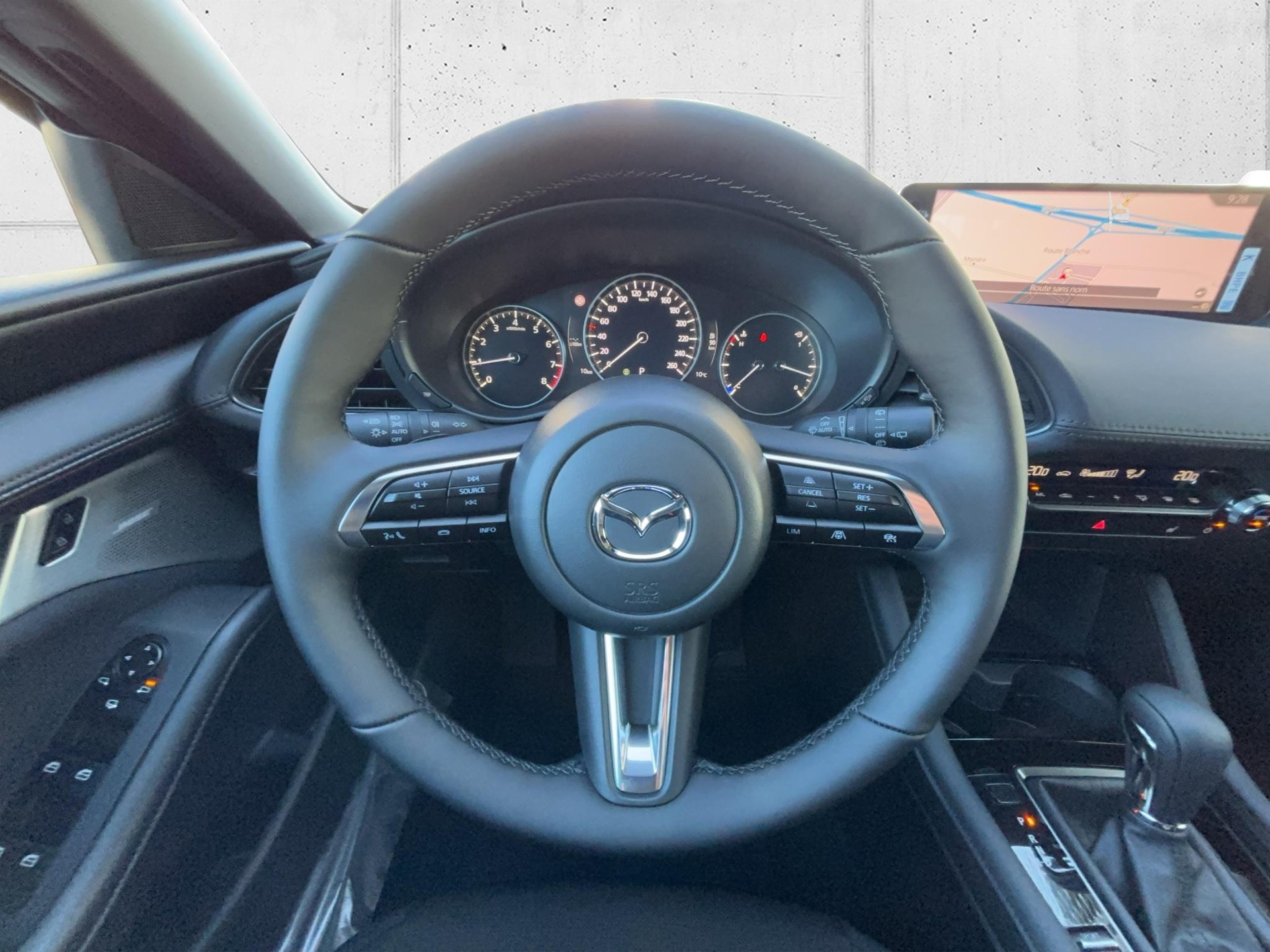 MAZDA 3 Hatchback 2.0 186 Exclusive-Line AWD-image-9