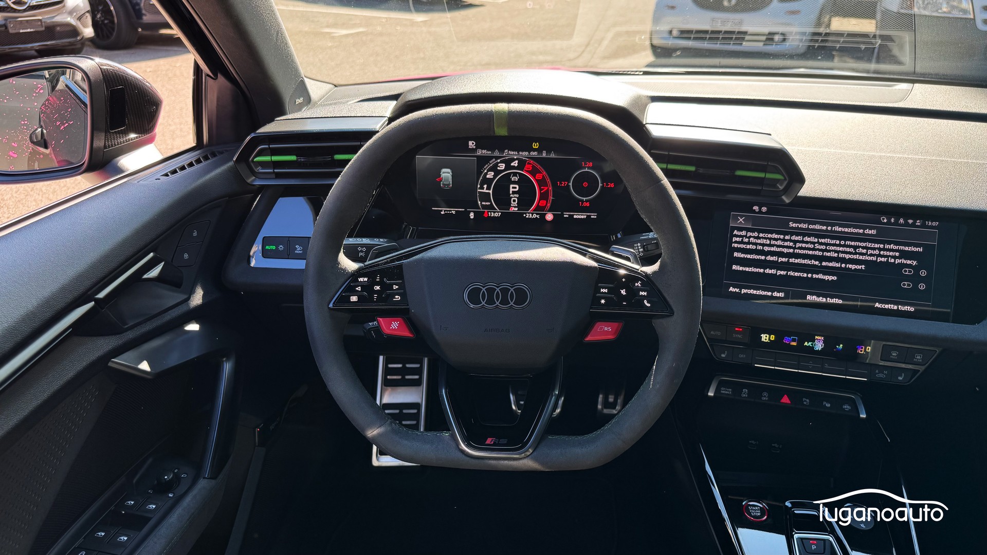 AUDI RS3 Sportback 2.5 TSI quattro S-tronic-image-8