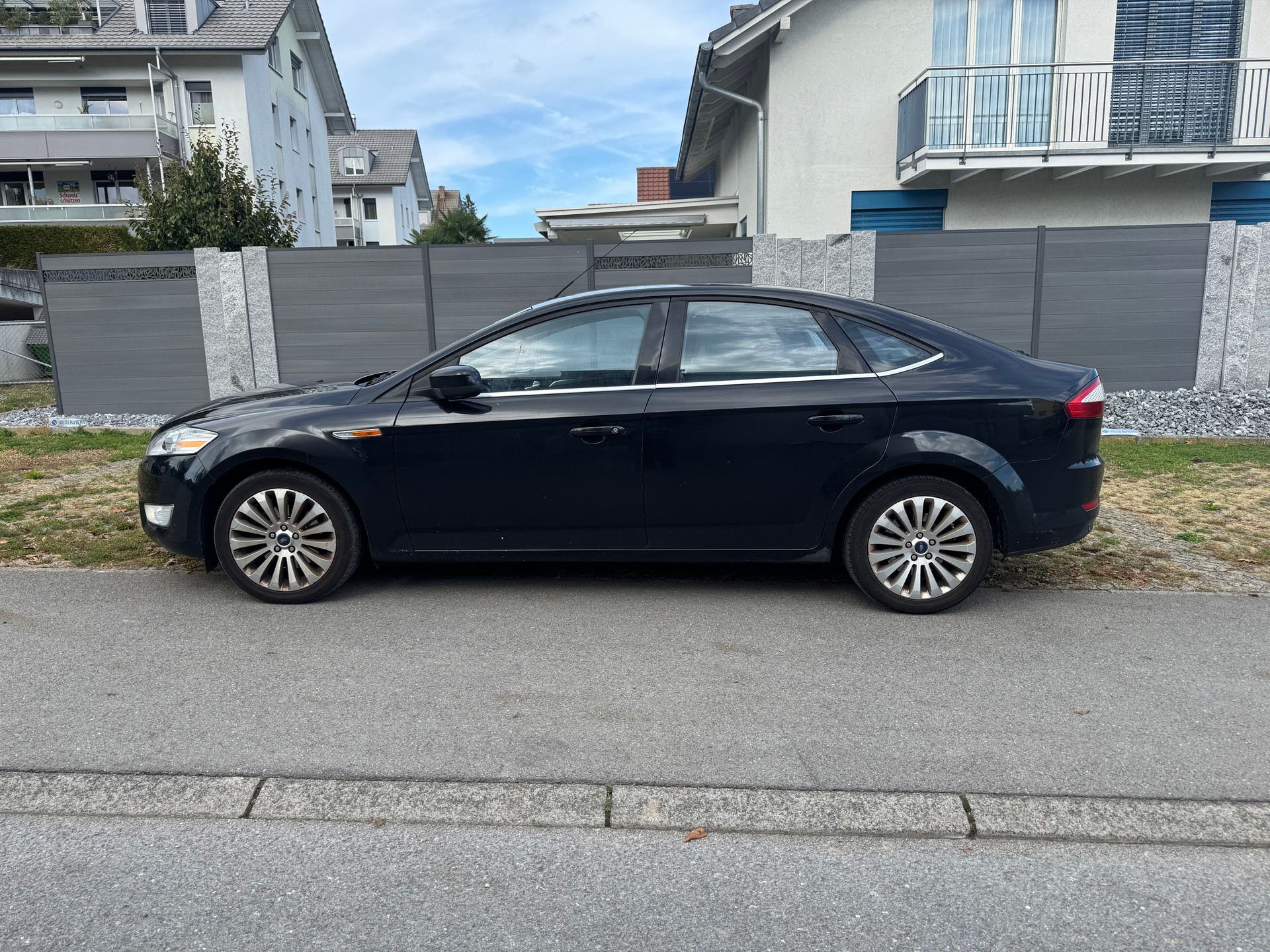 FORD Mondeo 2.2 TDCi 16V Titanium-image-2