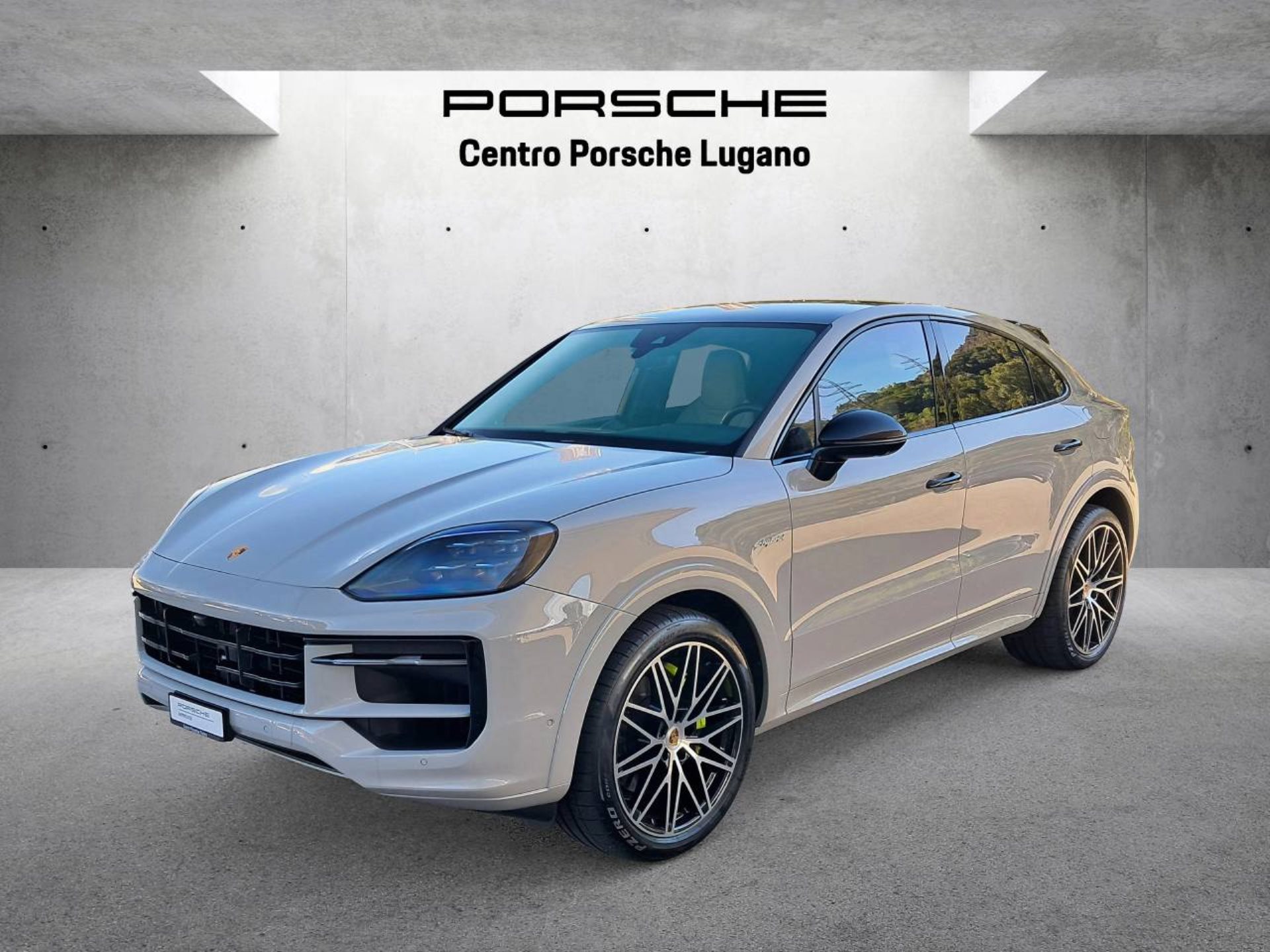 PORSCHE Cayenne E-Hybrid Coupé-image-8