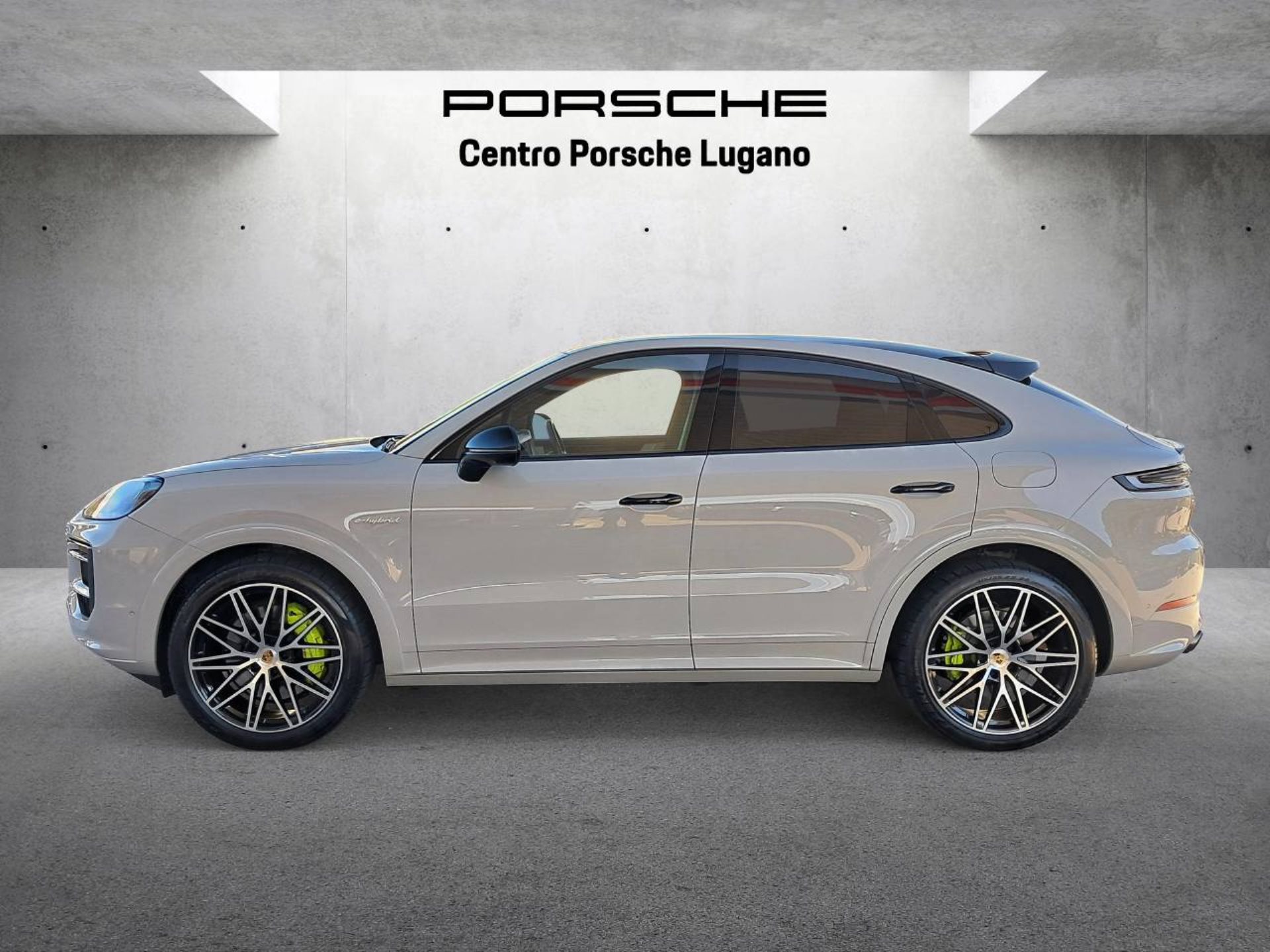 PORSCHE Cayenne E-Hybrid Coupé-image-1