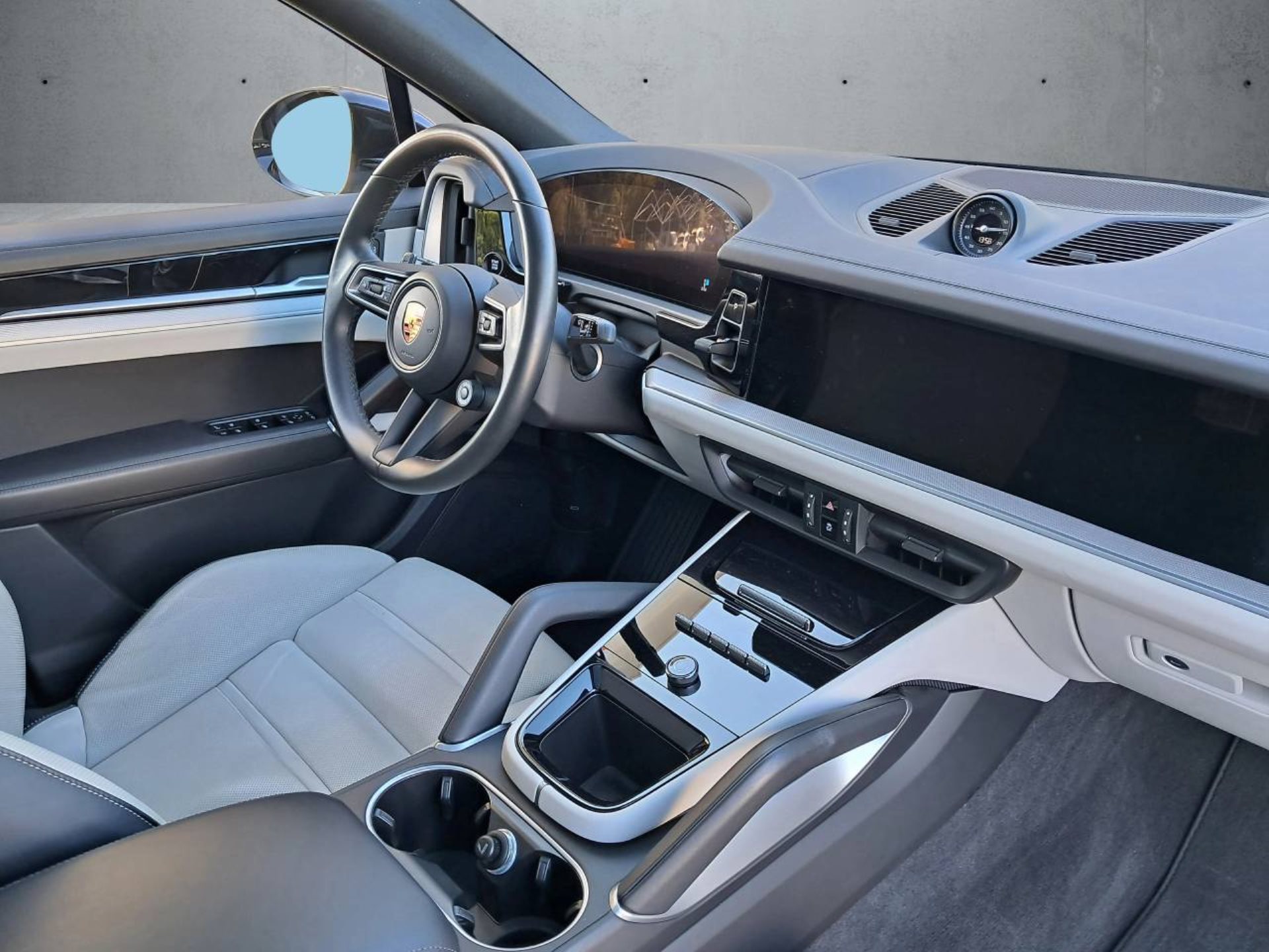 PORSCHE Cayenne E-Hybrid Coupé-image-16