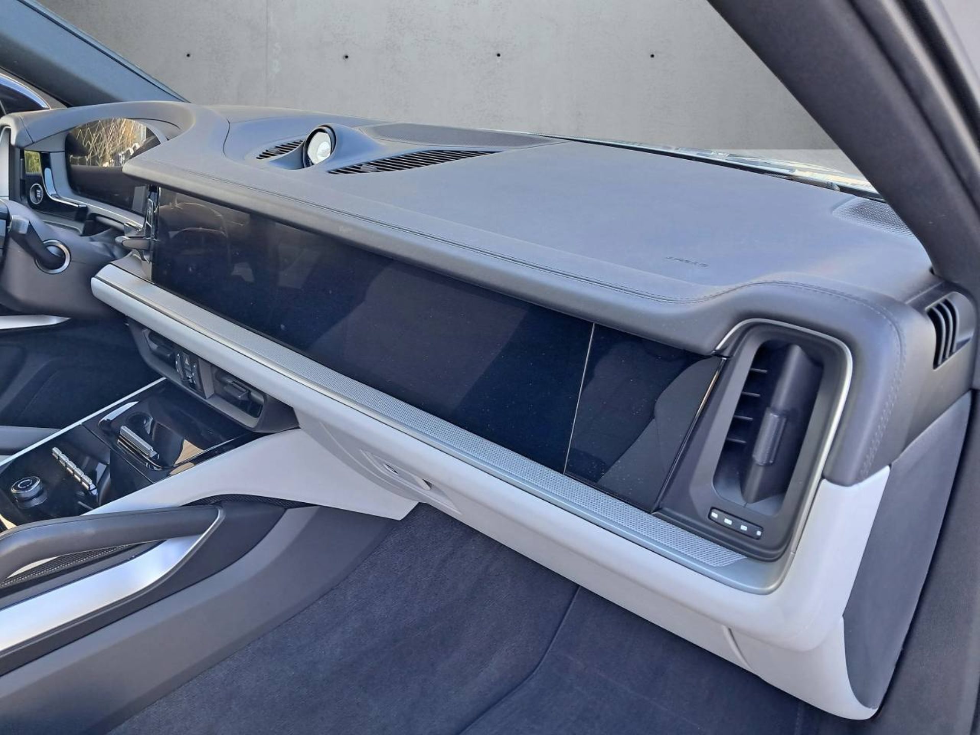 PORSCHE Cayenne E-Hybrid Coupé-image-28