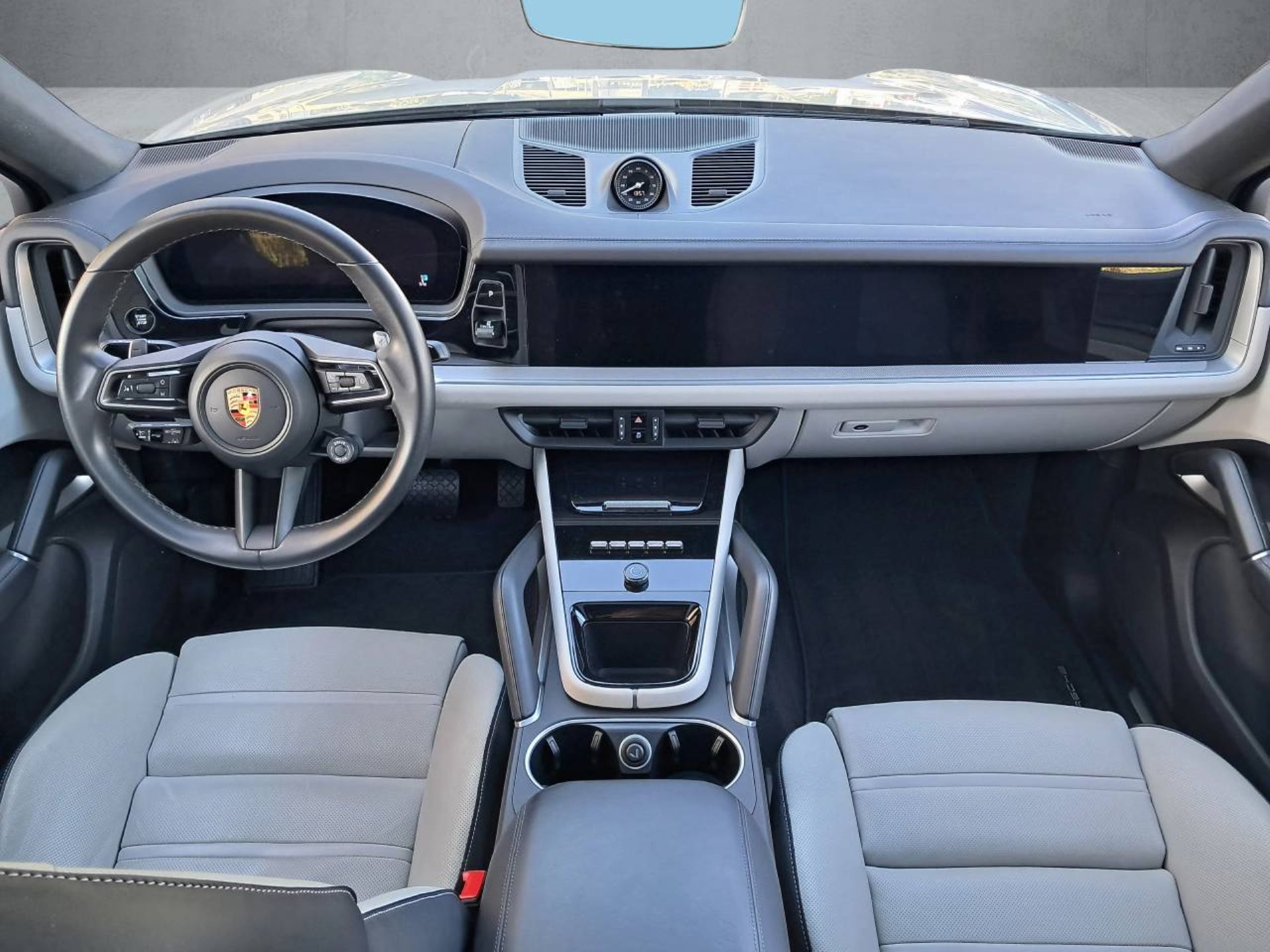 PORSCHE Cayenne E-Hybrid Coupé-image-15