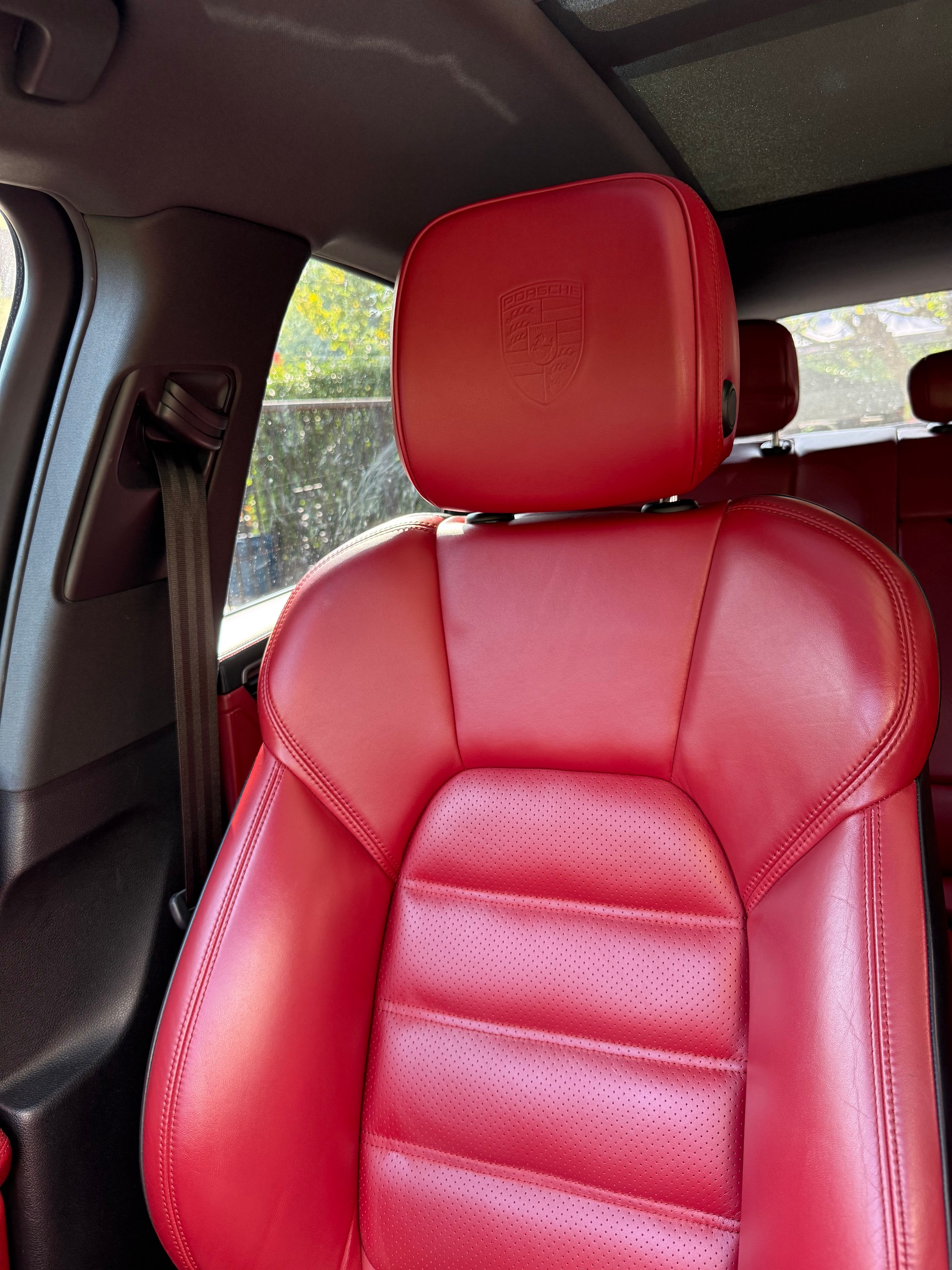 PORSCHE Macan GTS | Porsche Approved | Sport Chrono | Panorama-image-8