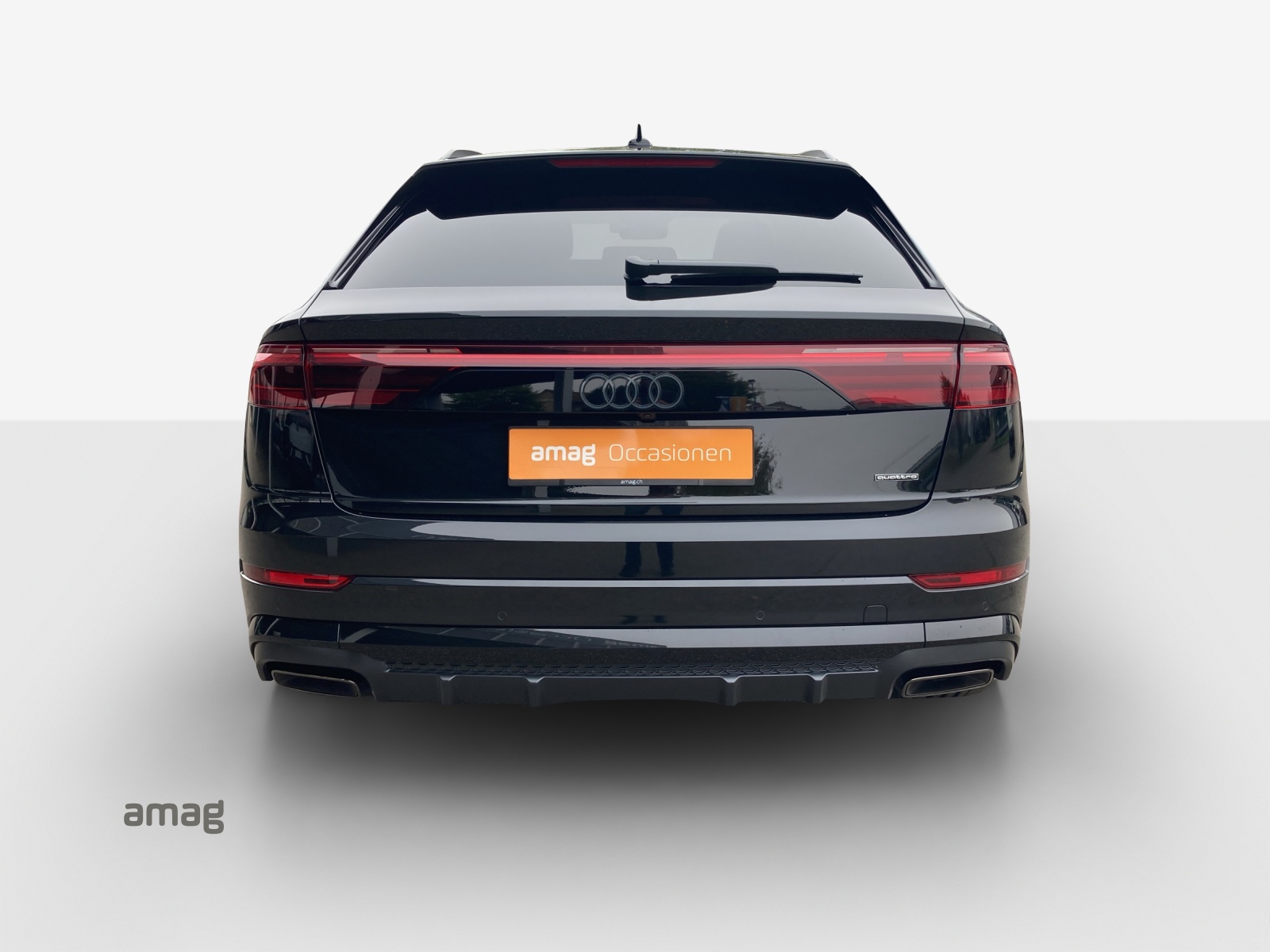 AUDI Q8 SUV TFSI e quattro 290 kW Attraction tiptronic-image-3