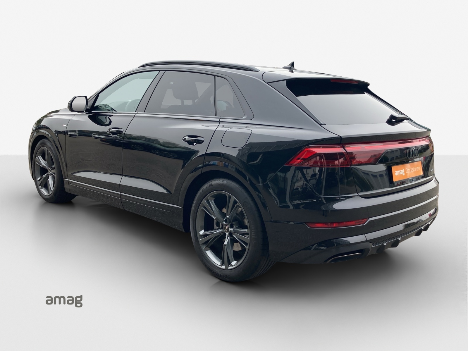 AUDI Q8 SUV TFSI e quattro 290 kW Attraction tiptronic-image-2