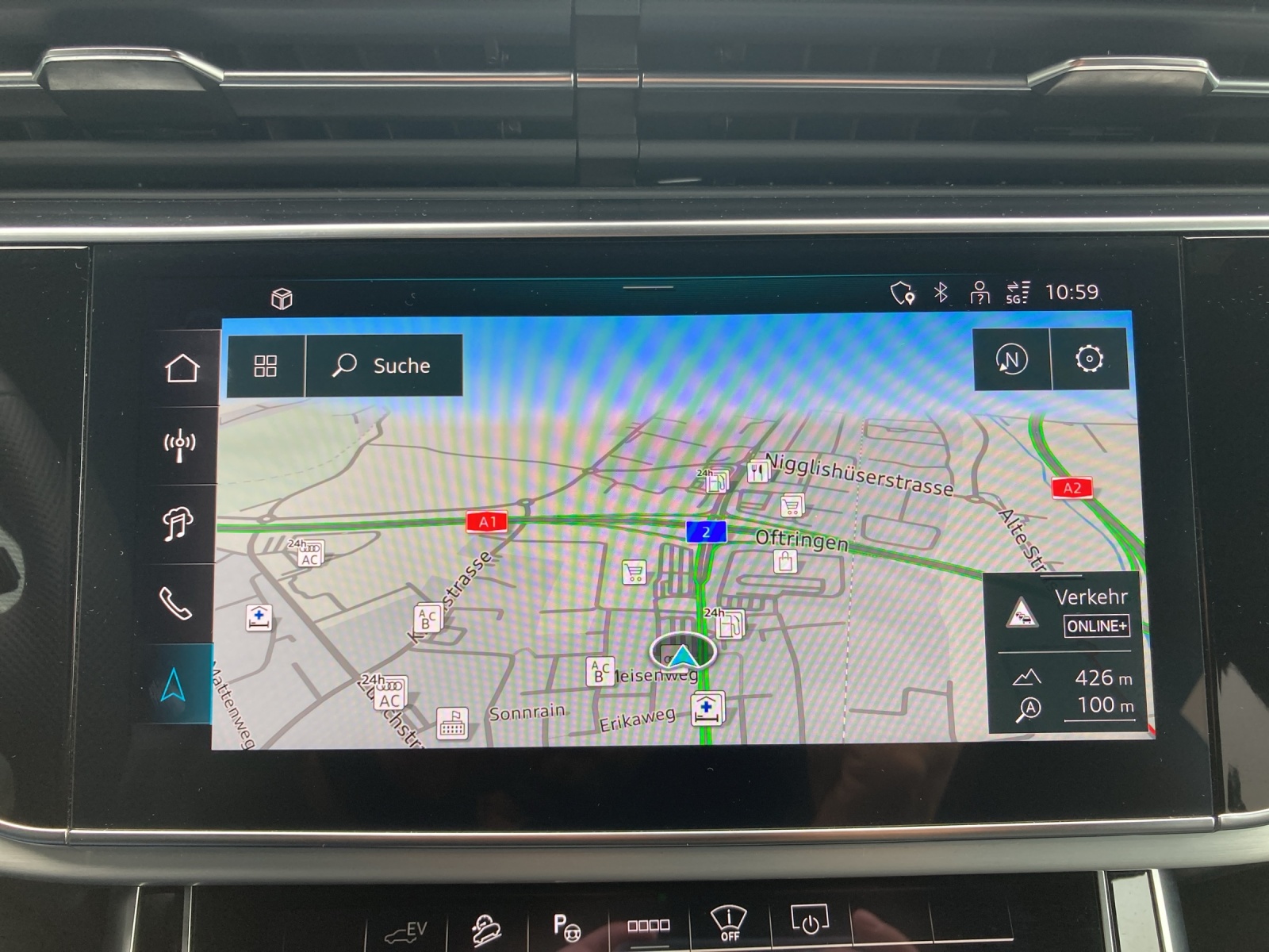 AUDI Q8 SUV TFSI e quattro 290 kW Attraction tiptronic-image-13