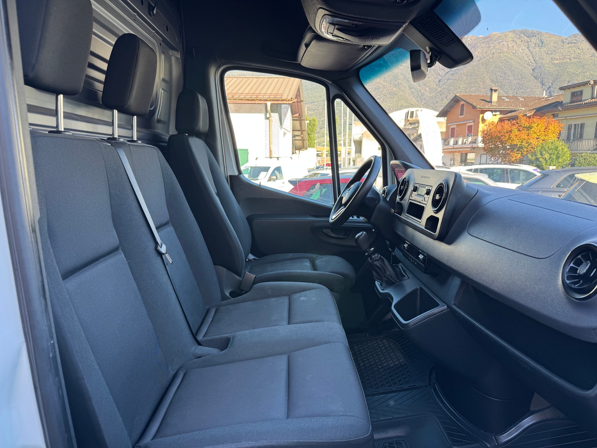 MERCEDES-BENZ Sprinter 314 CDI Standard-image-9
