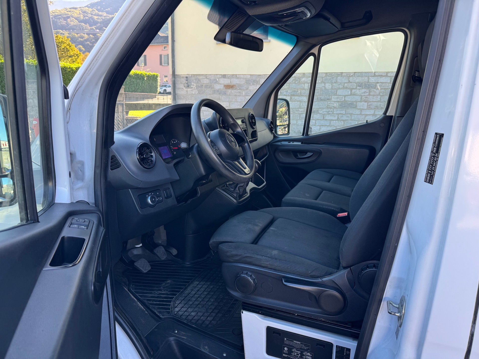 MERCEDES-BENZ Sprinter 314 CDI Standard-image-8