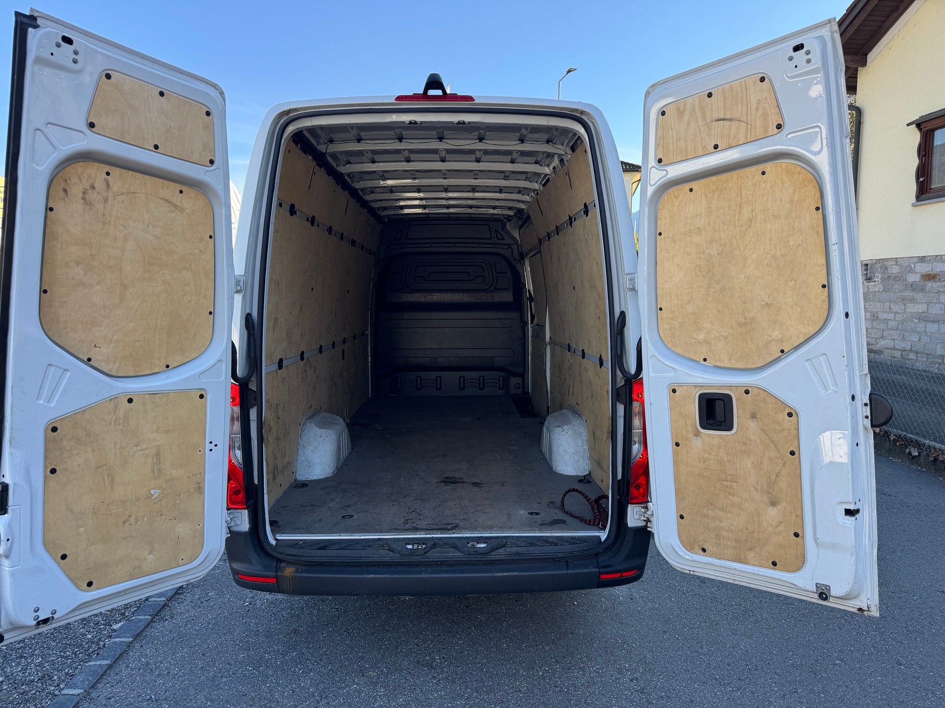 MERCEDES-BENZ Sprinter 314 CDI Standard-image-7