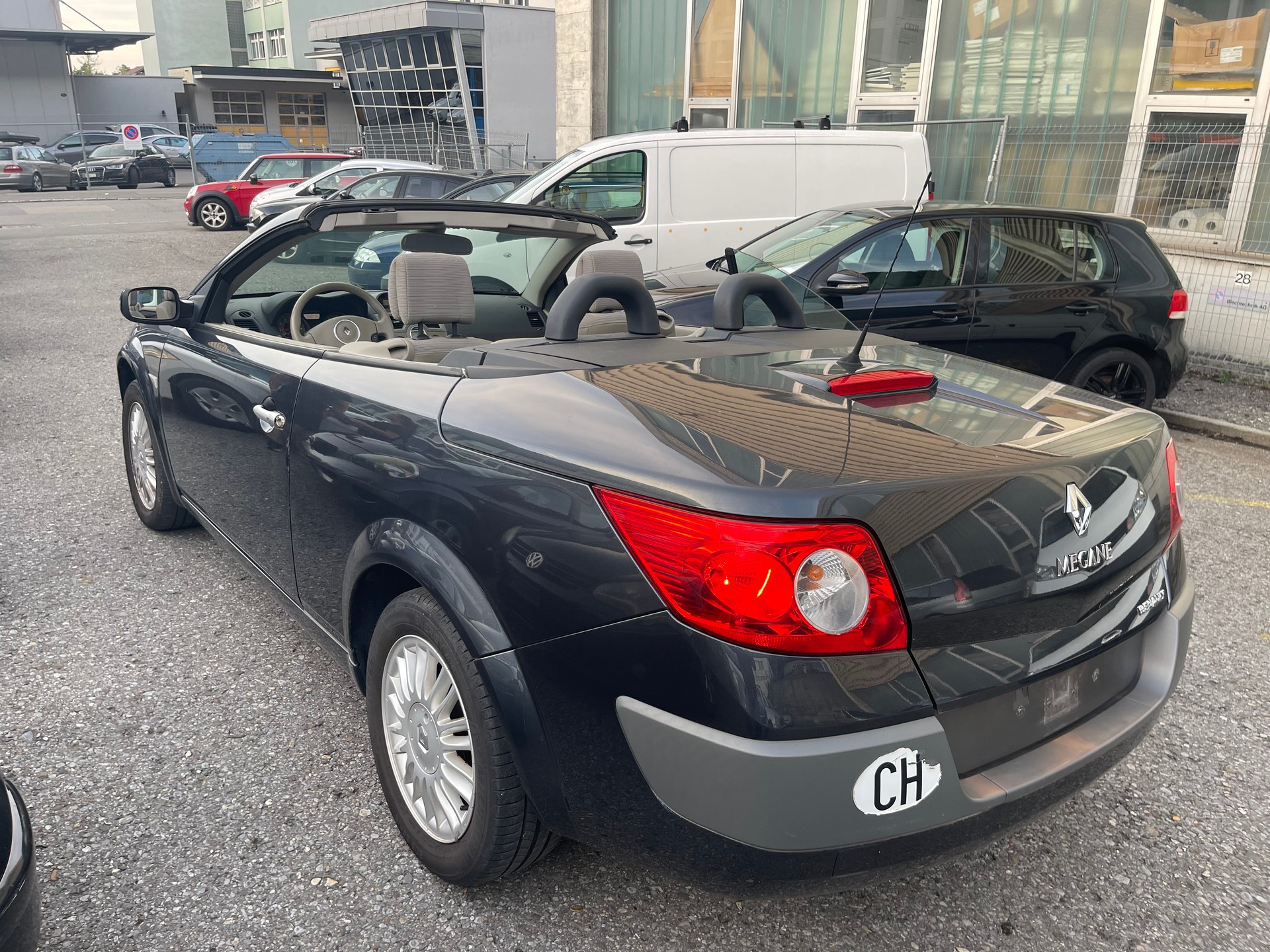 RENAULT Mégane C-C 2.0 16V Privilège Luxe-image-1