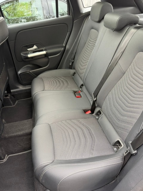 MERCEDES-BENZ GLA 220 4matic-image-7