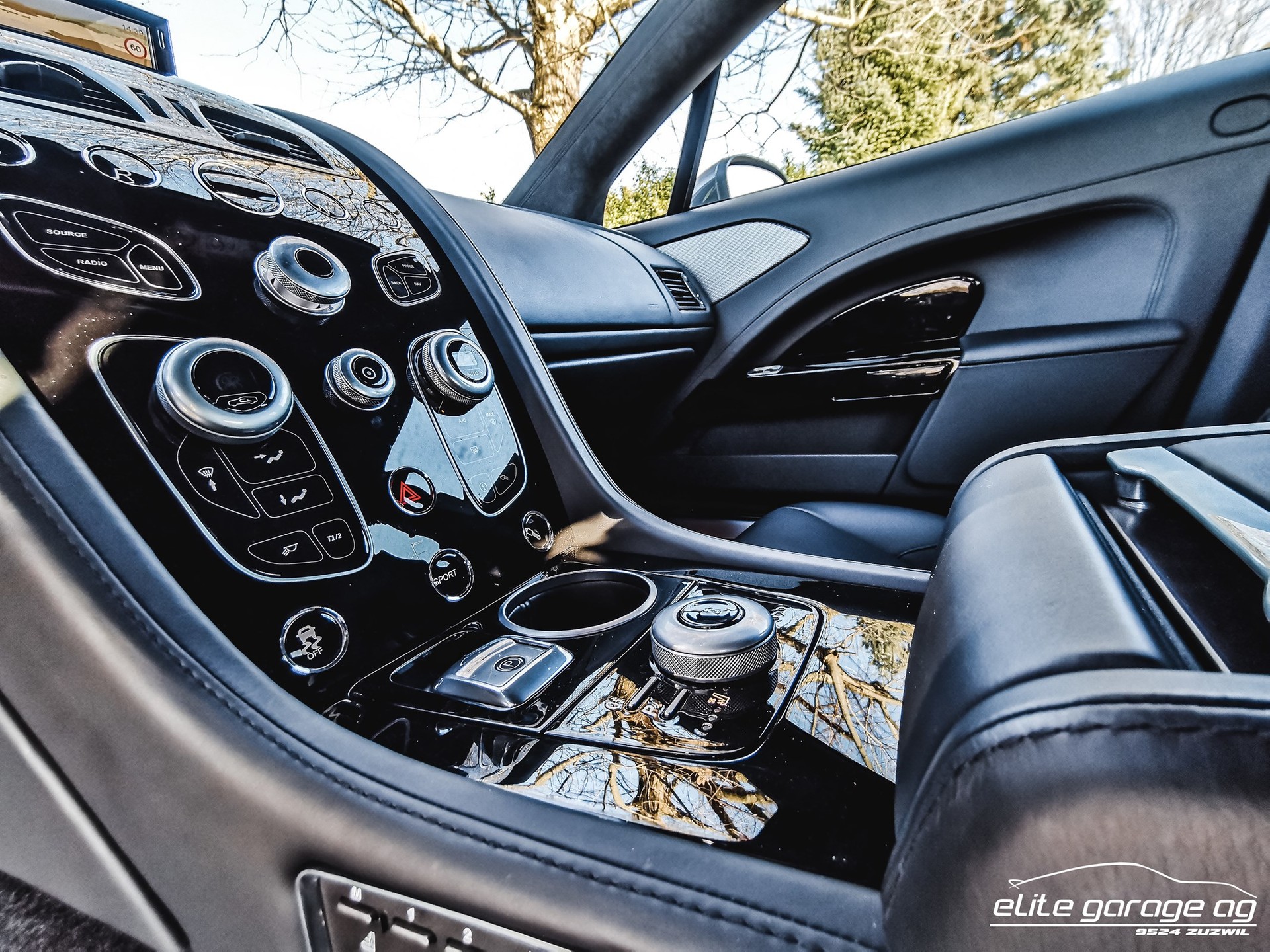 ASTON MARTIN Rapide S 5.9 V12 Touchtronic 3-image-15