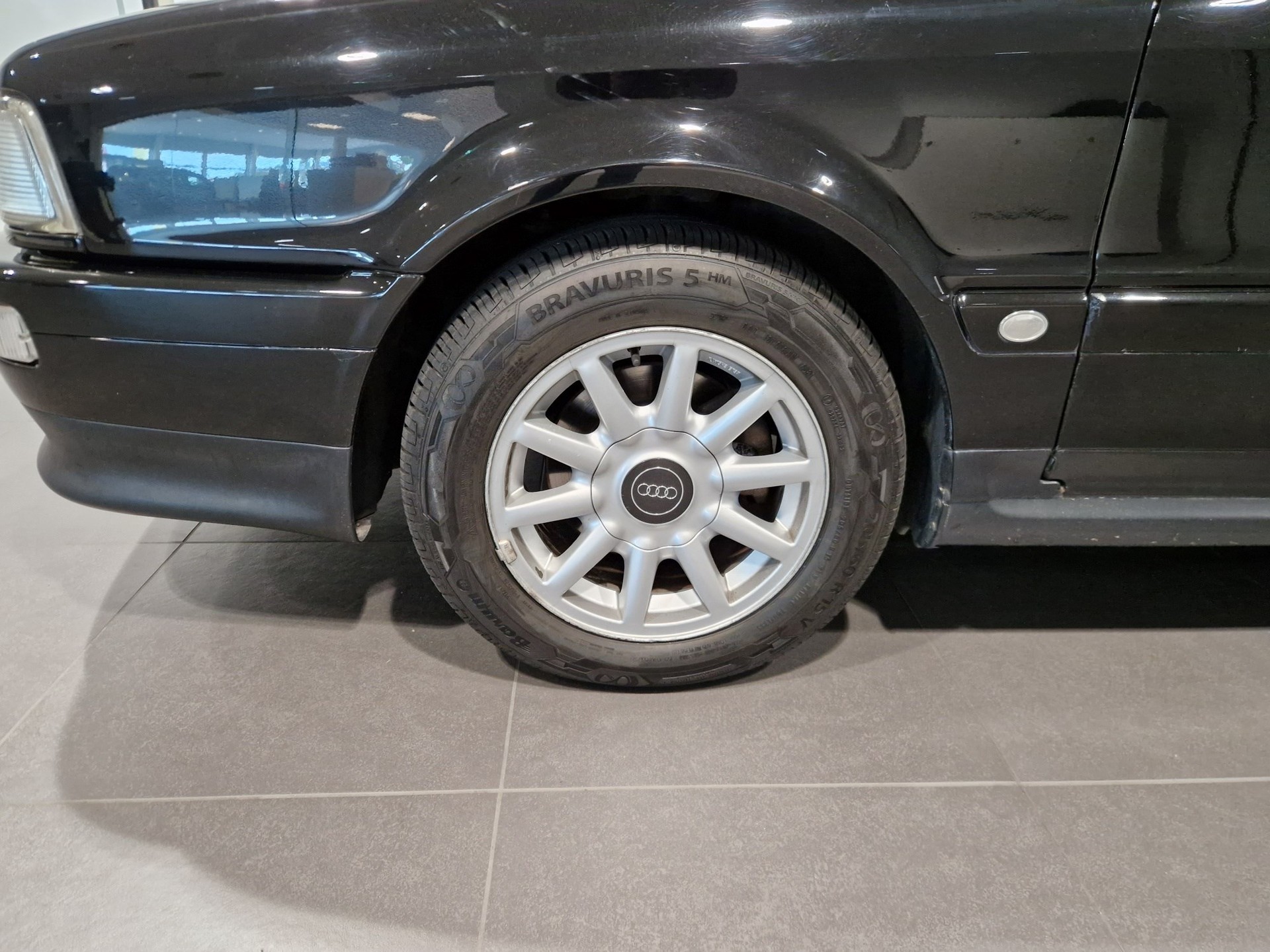 AUDI Cabriolet 2.6 E Elégance-image-4