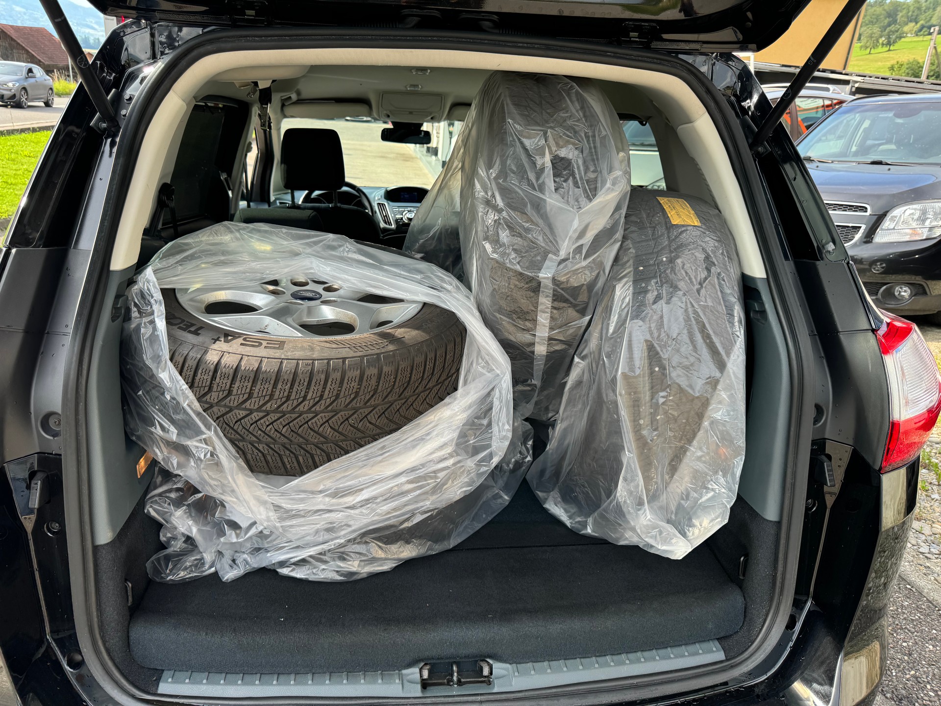 FORD Grand C-Max 1.0 SCTi Carving-image-4